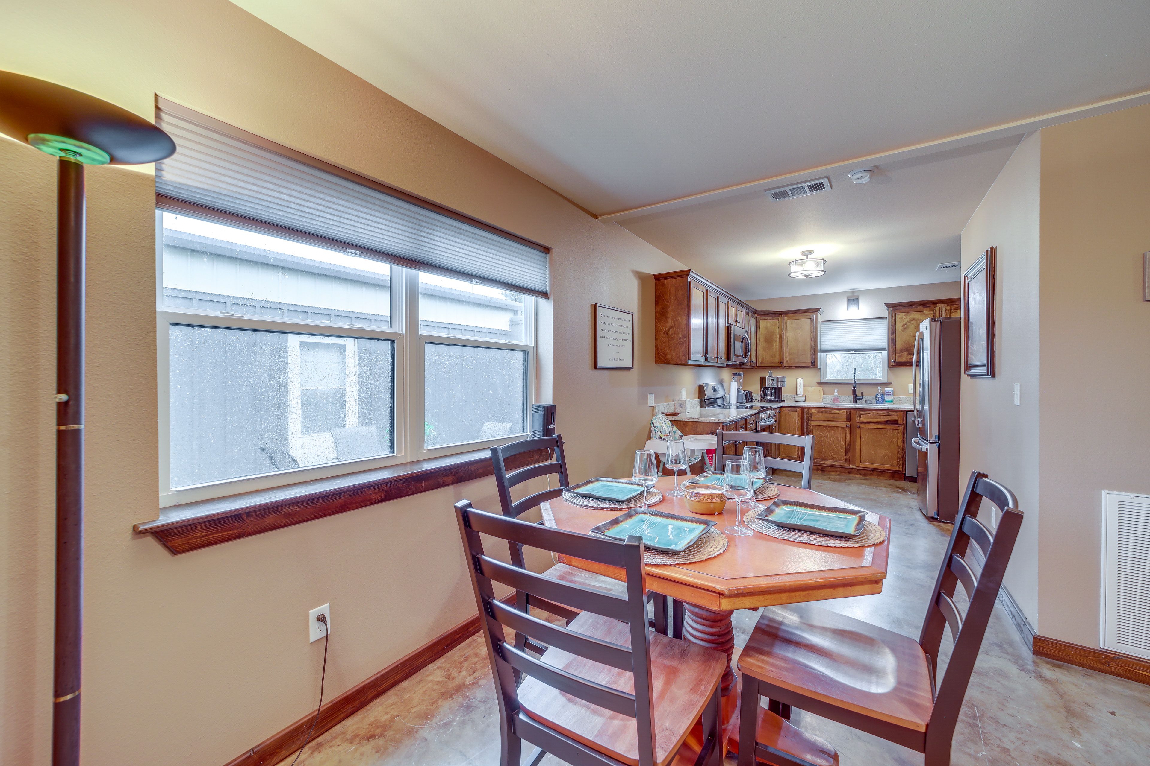 Dining Area & Kitchen | 1st Floor | High Chair | Dual Coffee Maker | Toaster
