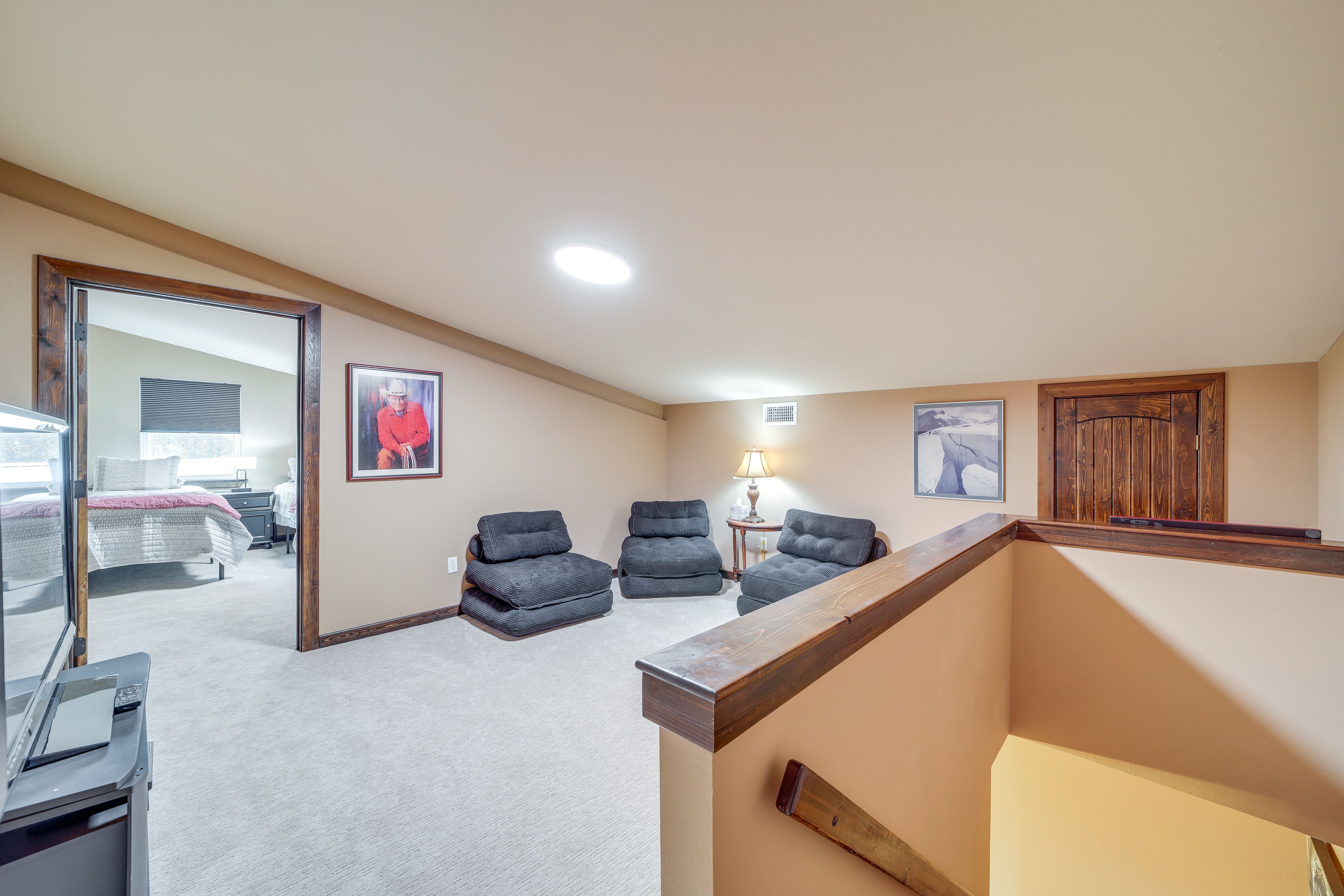 Loft | 2nd Floor
