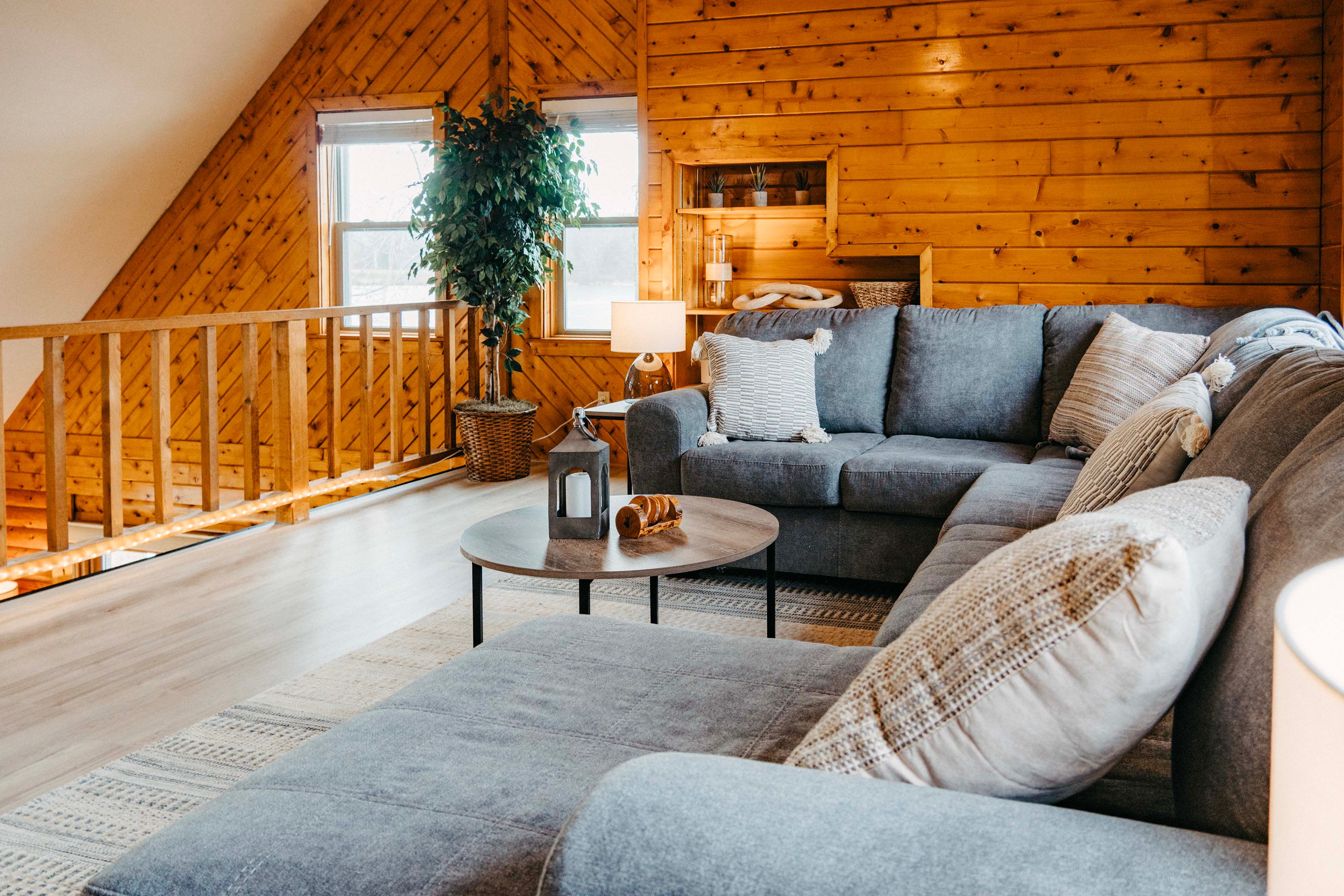 Loft | 2nd Floor | Smart TV