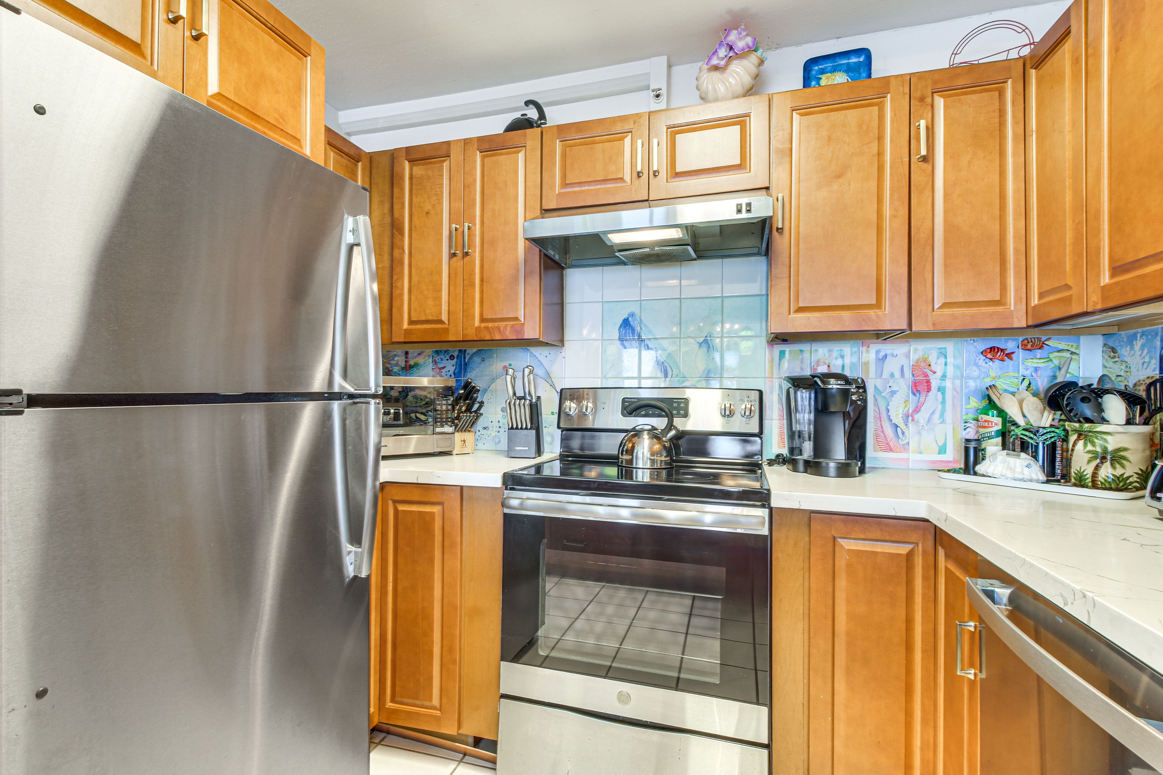 Kitchen | Keurig & Drip Coffee Makers | Toaster | Cooking Basics