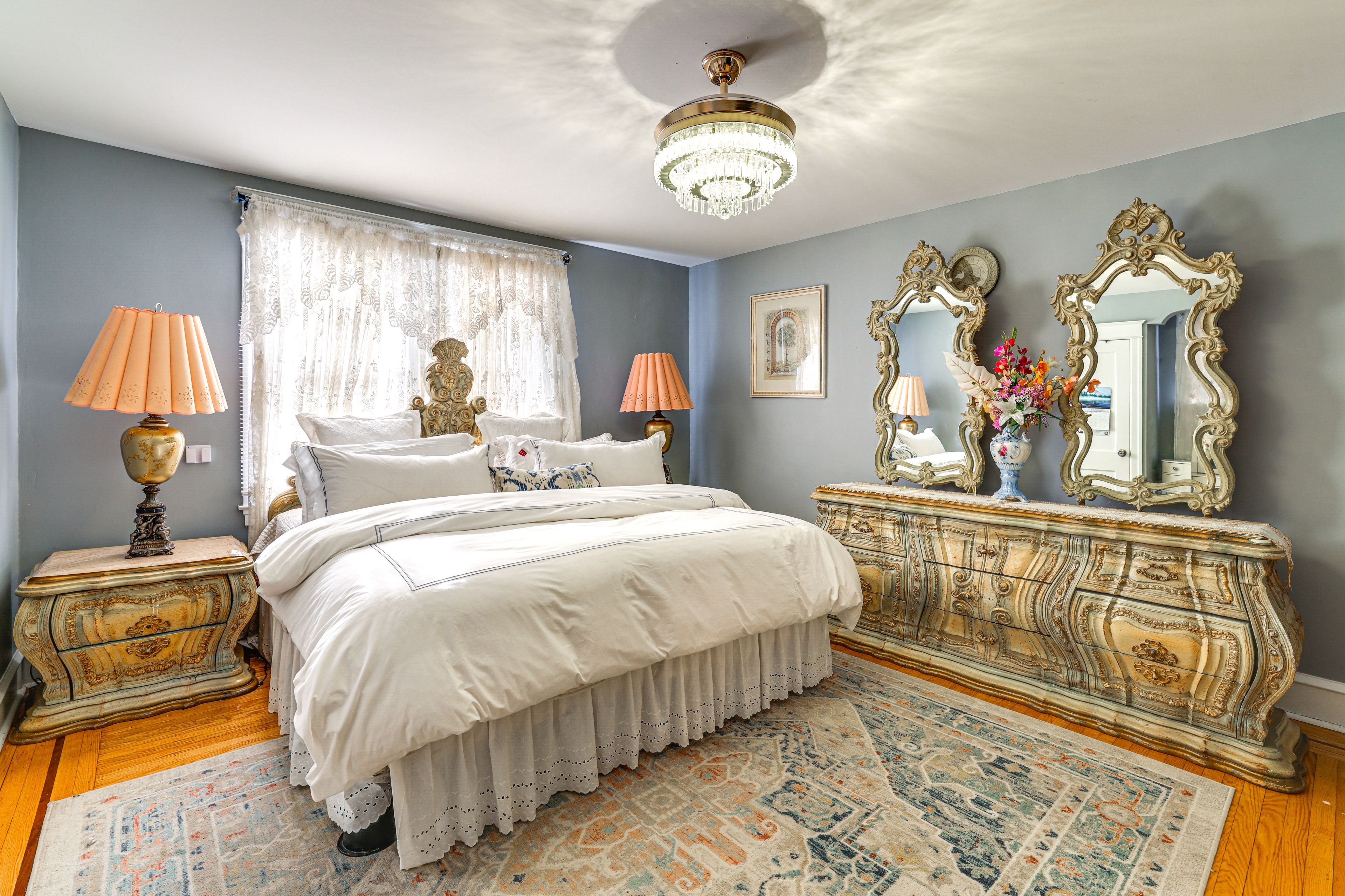 Bedroom 1 | King Bed | 2nd Floor