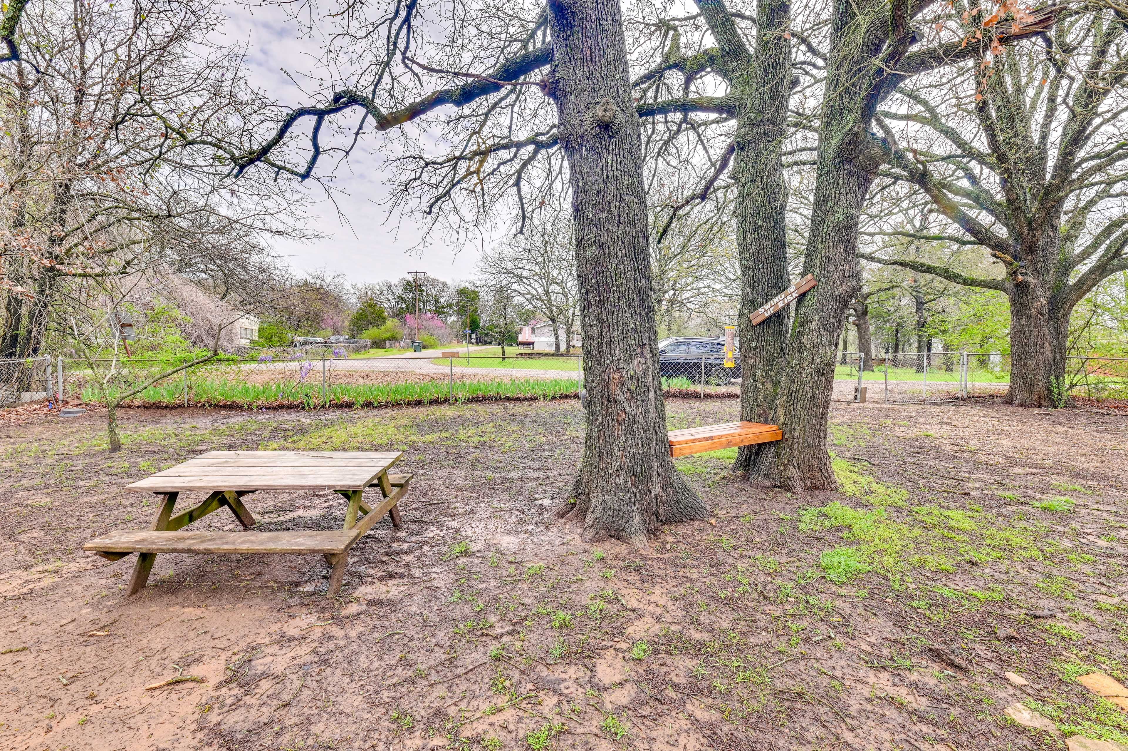 Spacious Yard