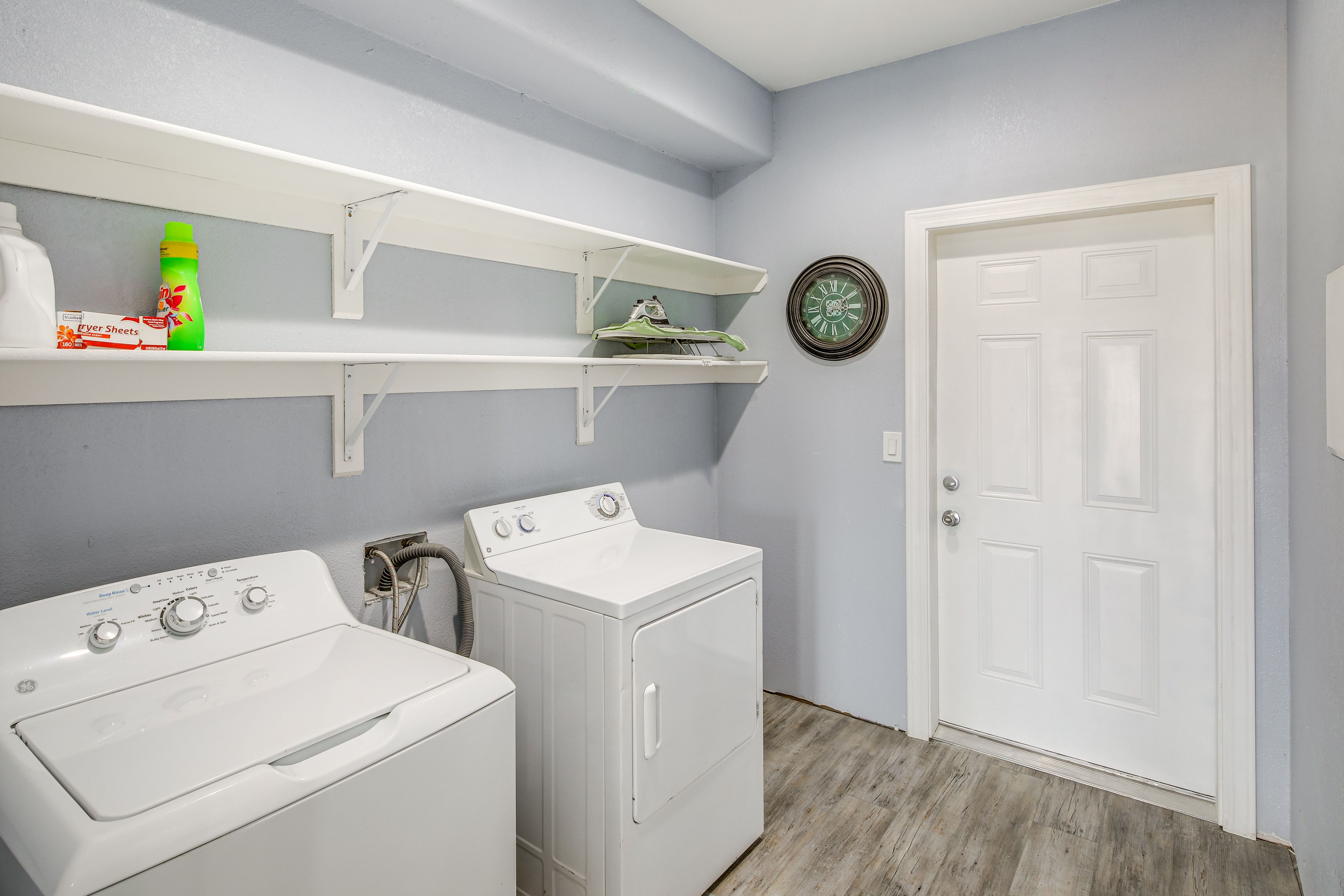 Washer & Dryer