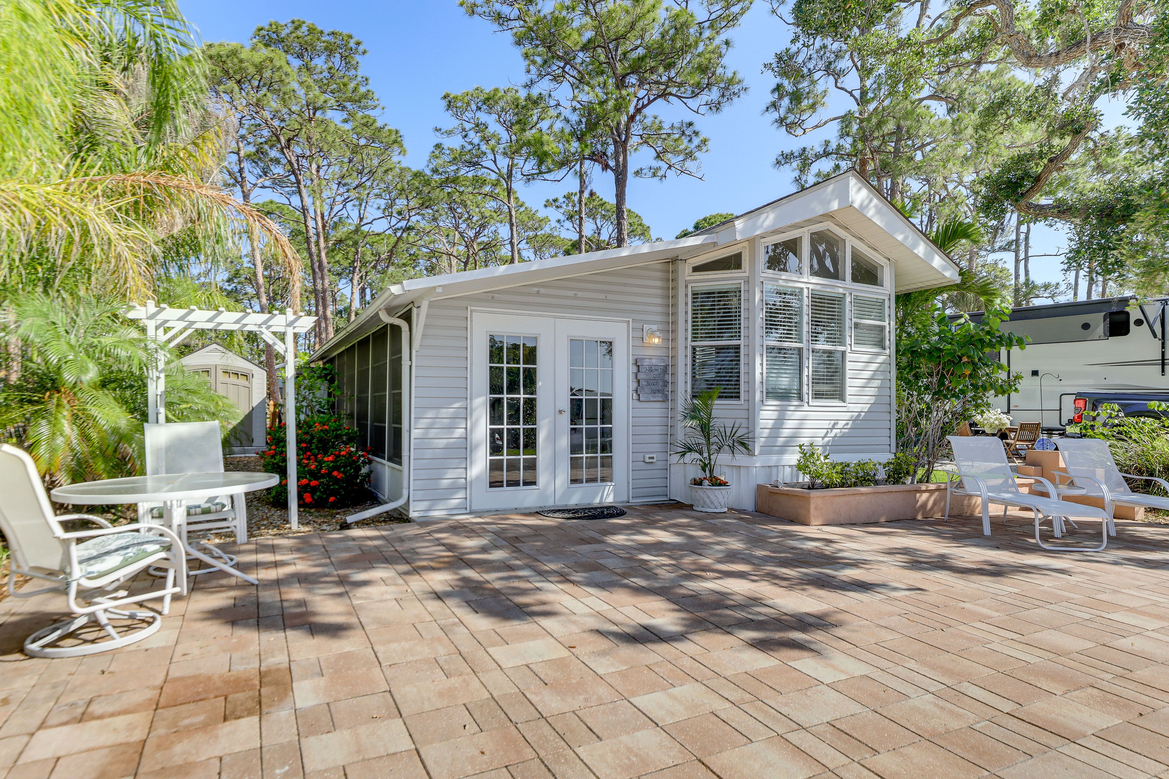 Nokomis Vacation Rental | 2BR | 1BA | 850 Sq Ft | 3 Steps to Access