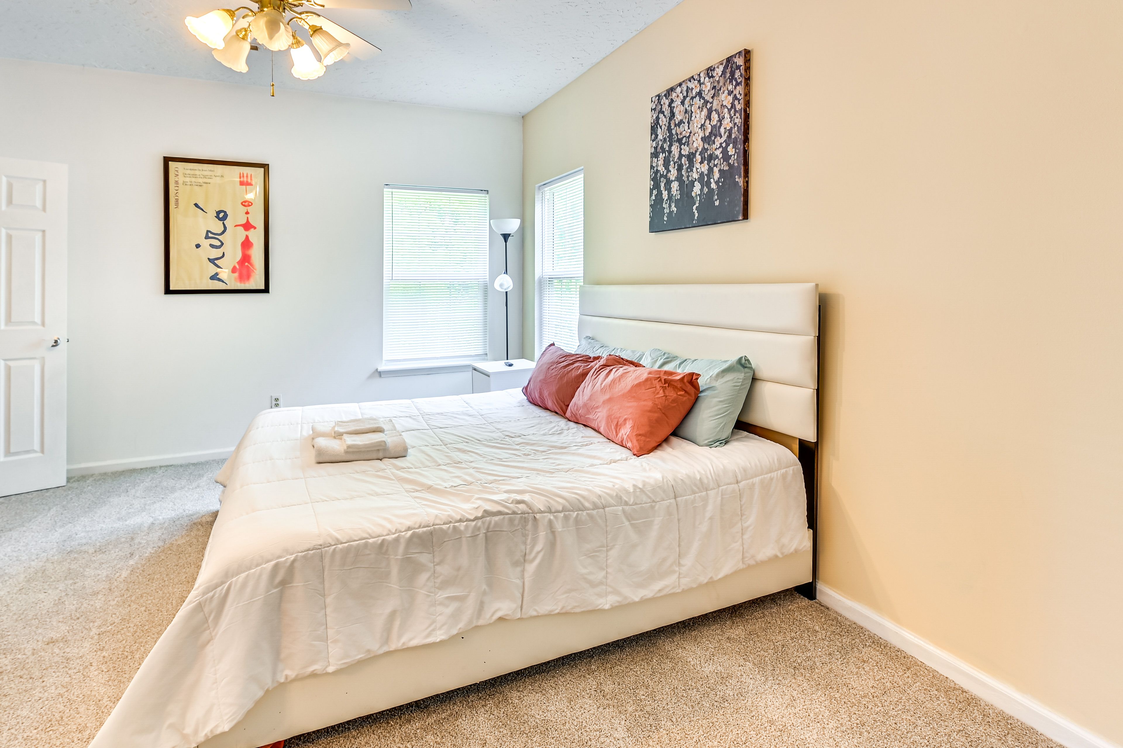 Bedroom 1 | King Bed | Linens Provided | Desk | En-Suite Bathroom