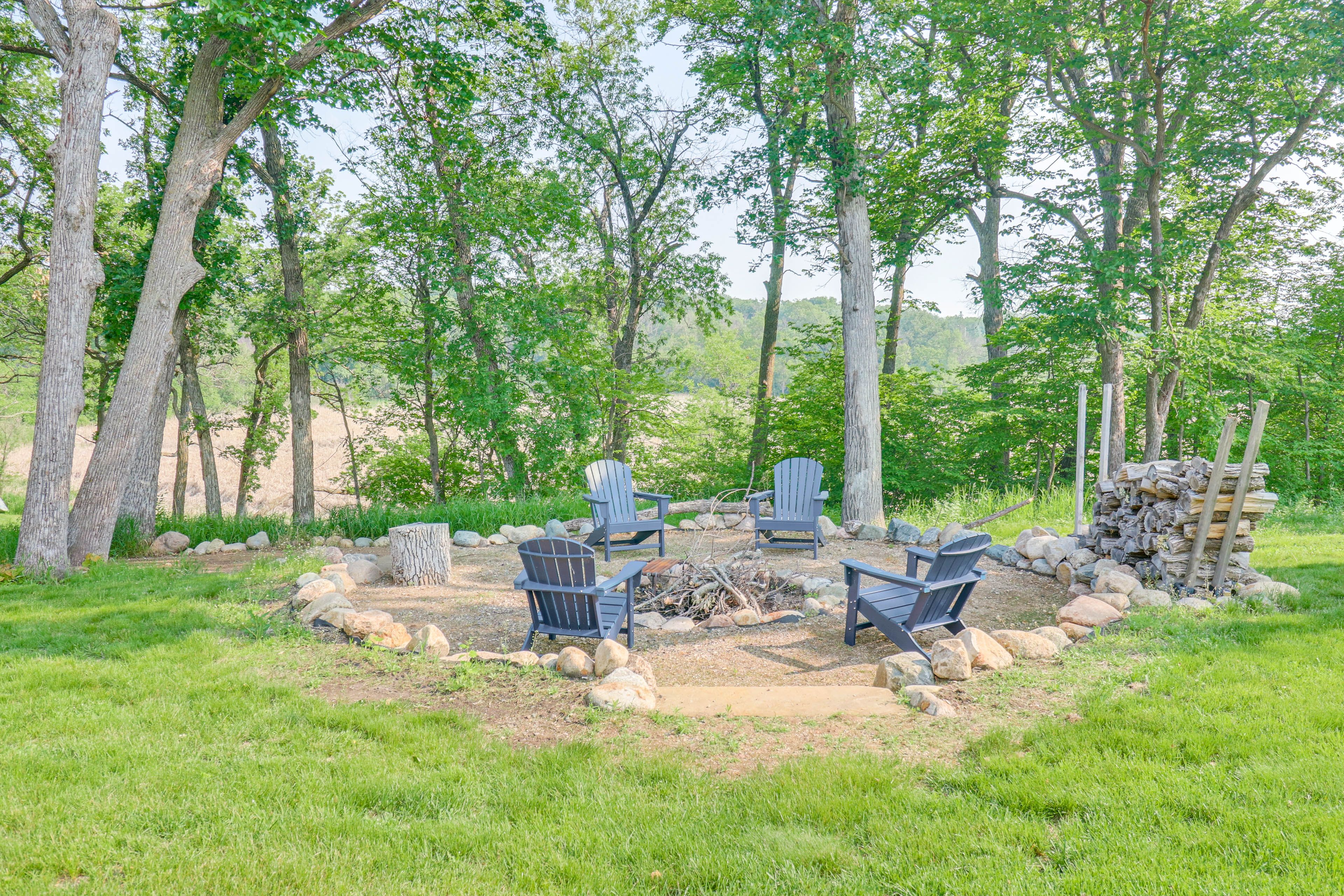Yard | Fire Pit