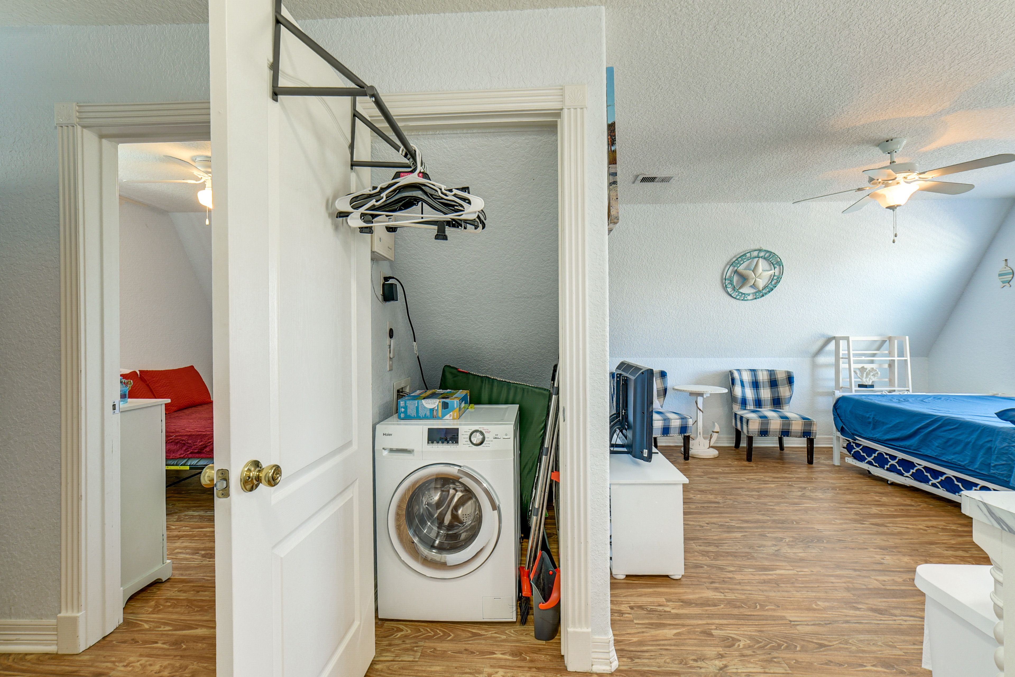 In-Unit Laundry | 1st Floor