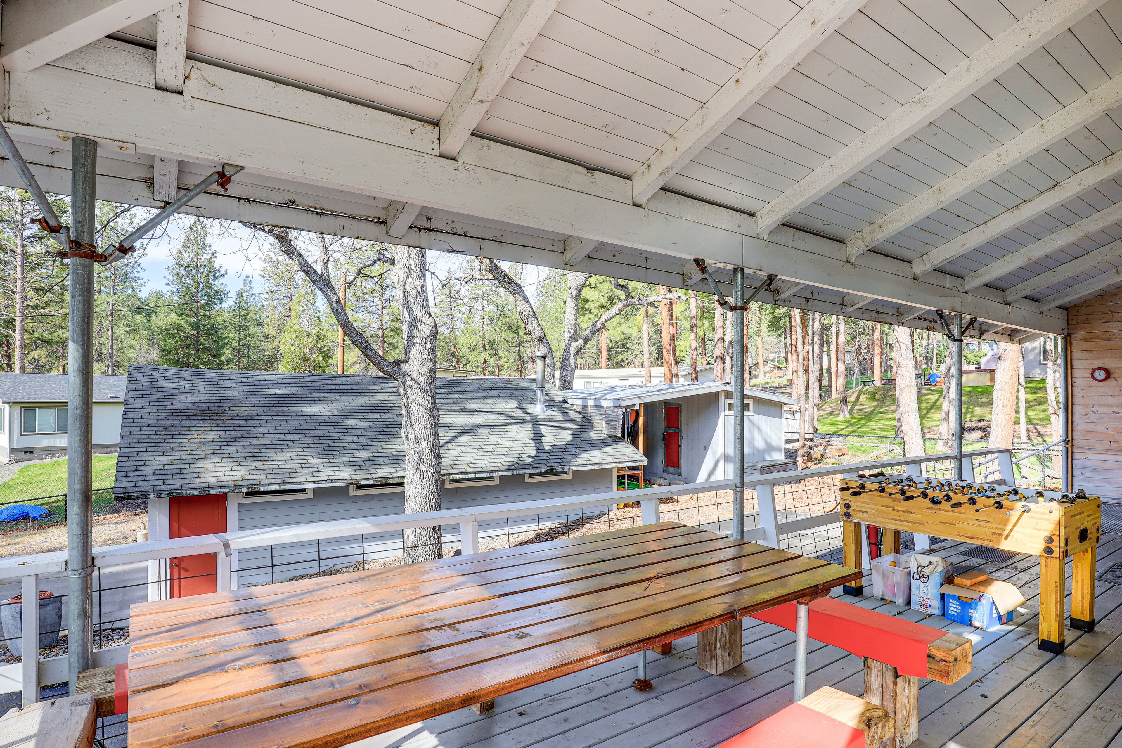 Outdoor Dining Area | Foosball Table | Gas Grill
