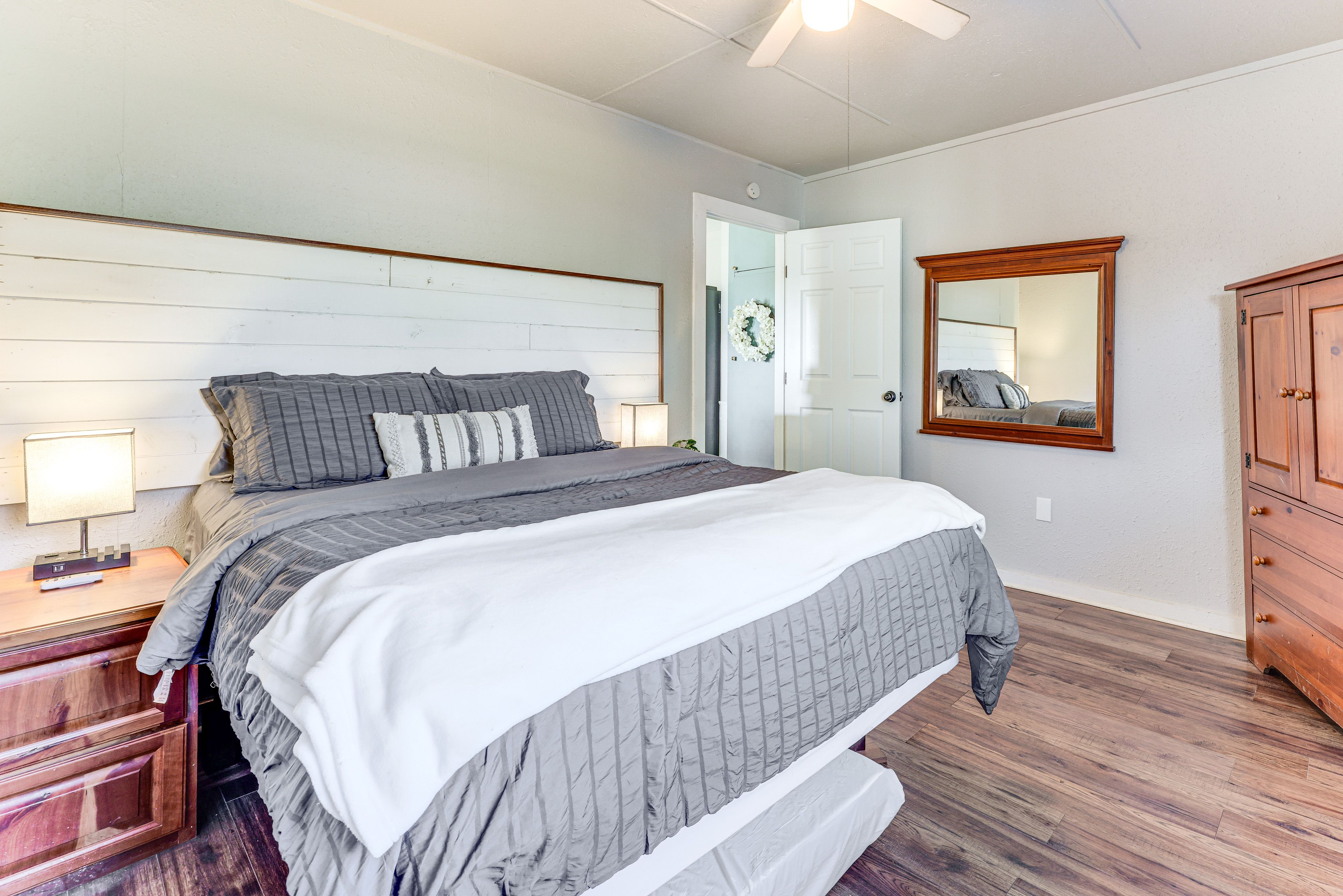 Bedroom 3 | Queen Bed w/ Twin Trundle