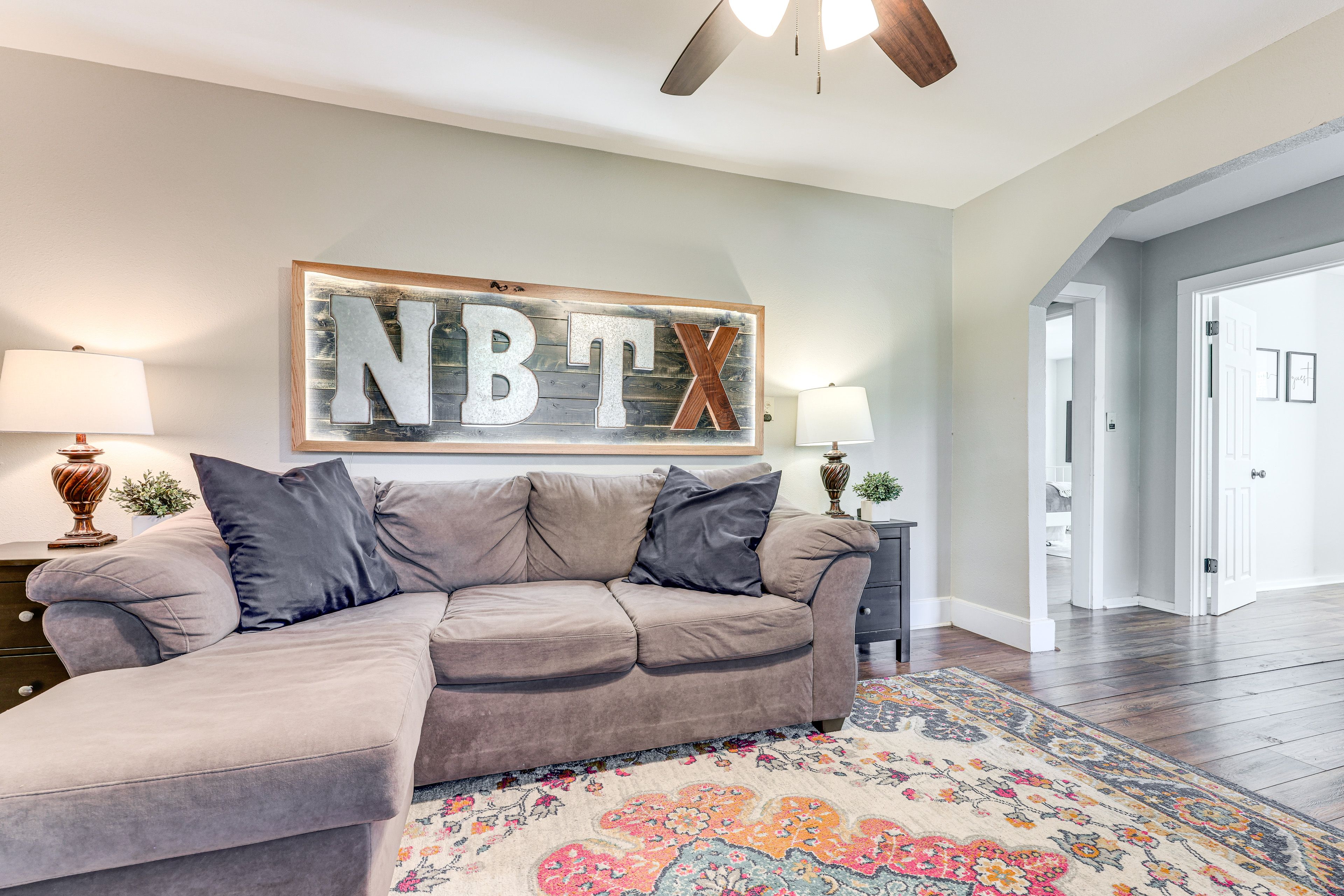 Living Room | Smart TV | Free WiFi