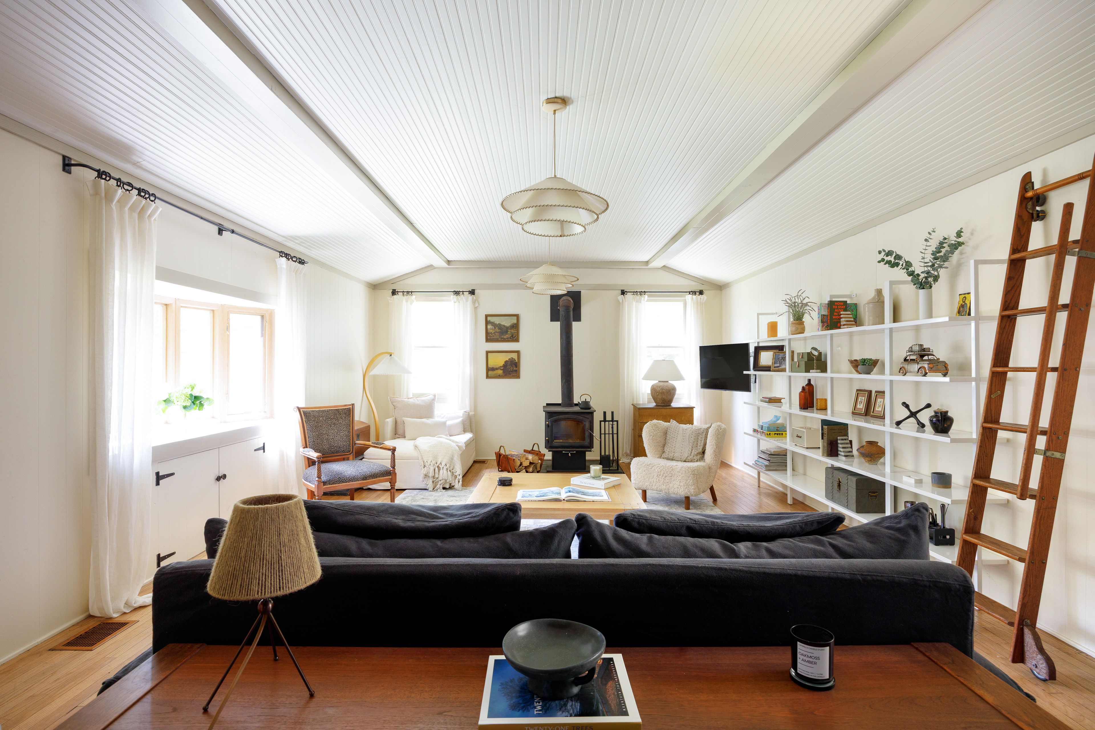 Living Room | 1st Floor | Central Heating