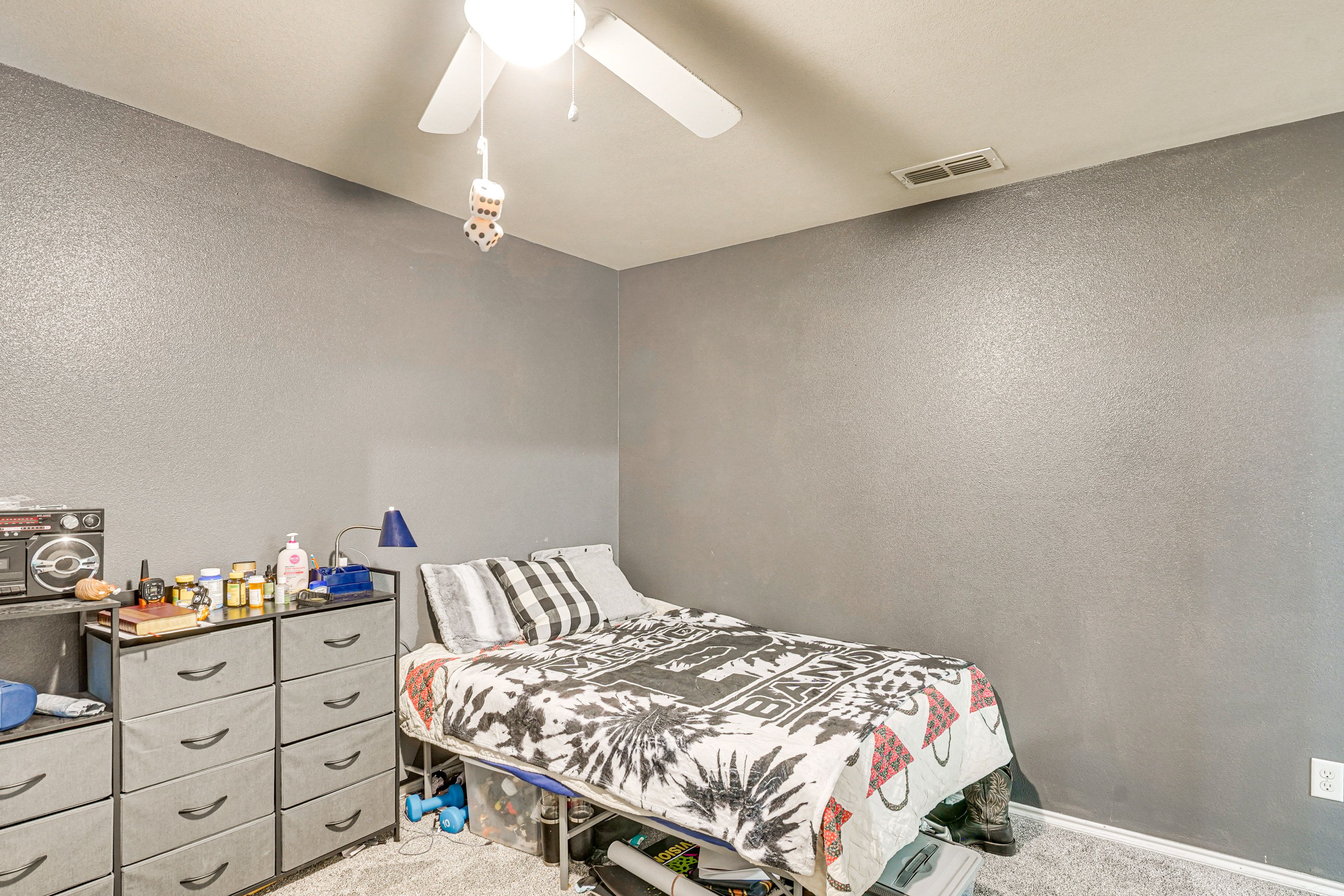 Bedroom 3 | Full Bed