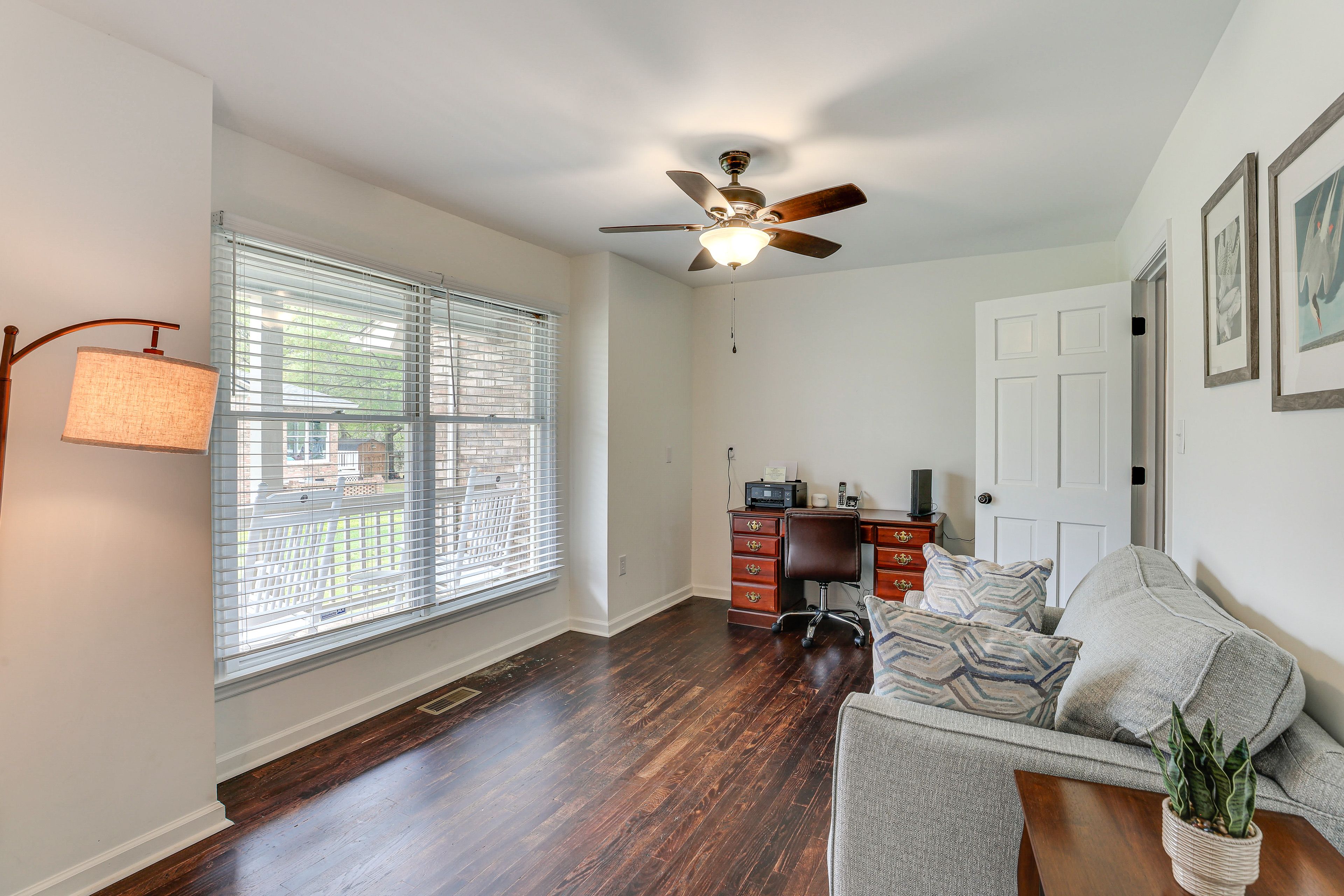 Office | Twin Sleeper Sofa