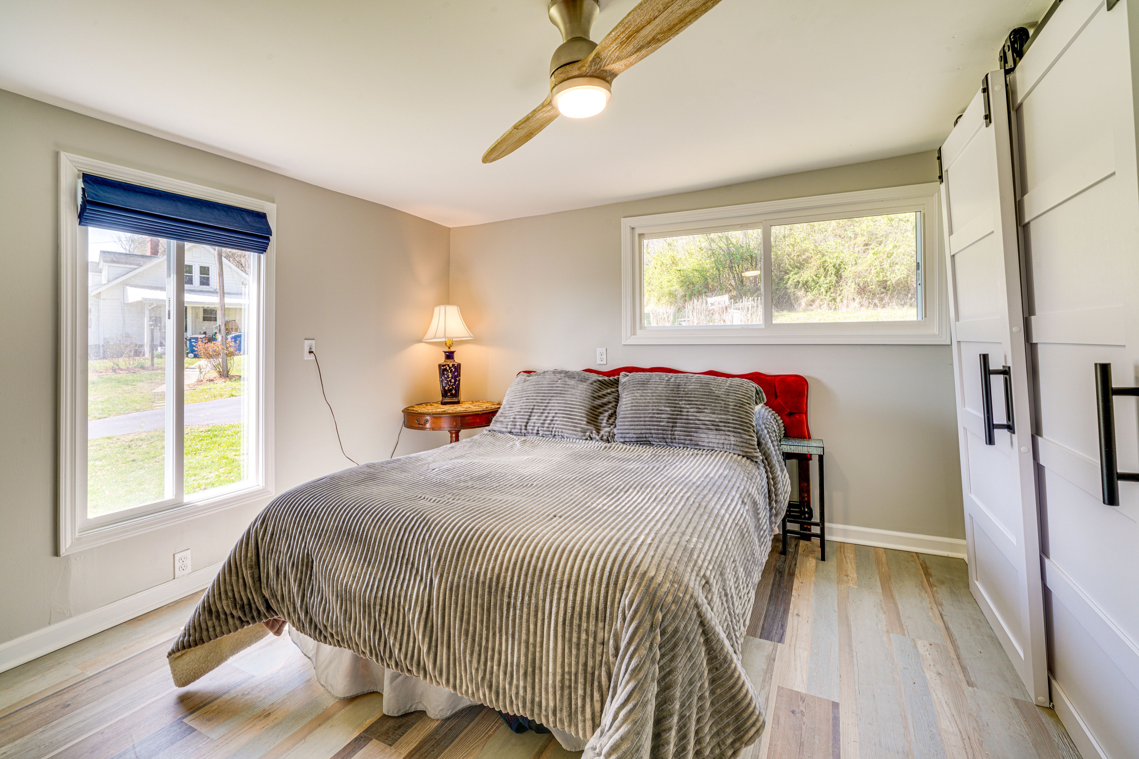 Bedroom 1 | Queen Bed | En-Suite Bathroom