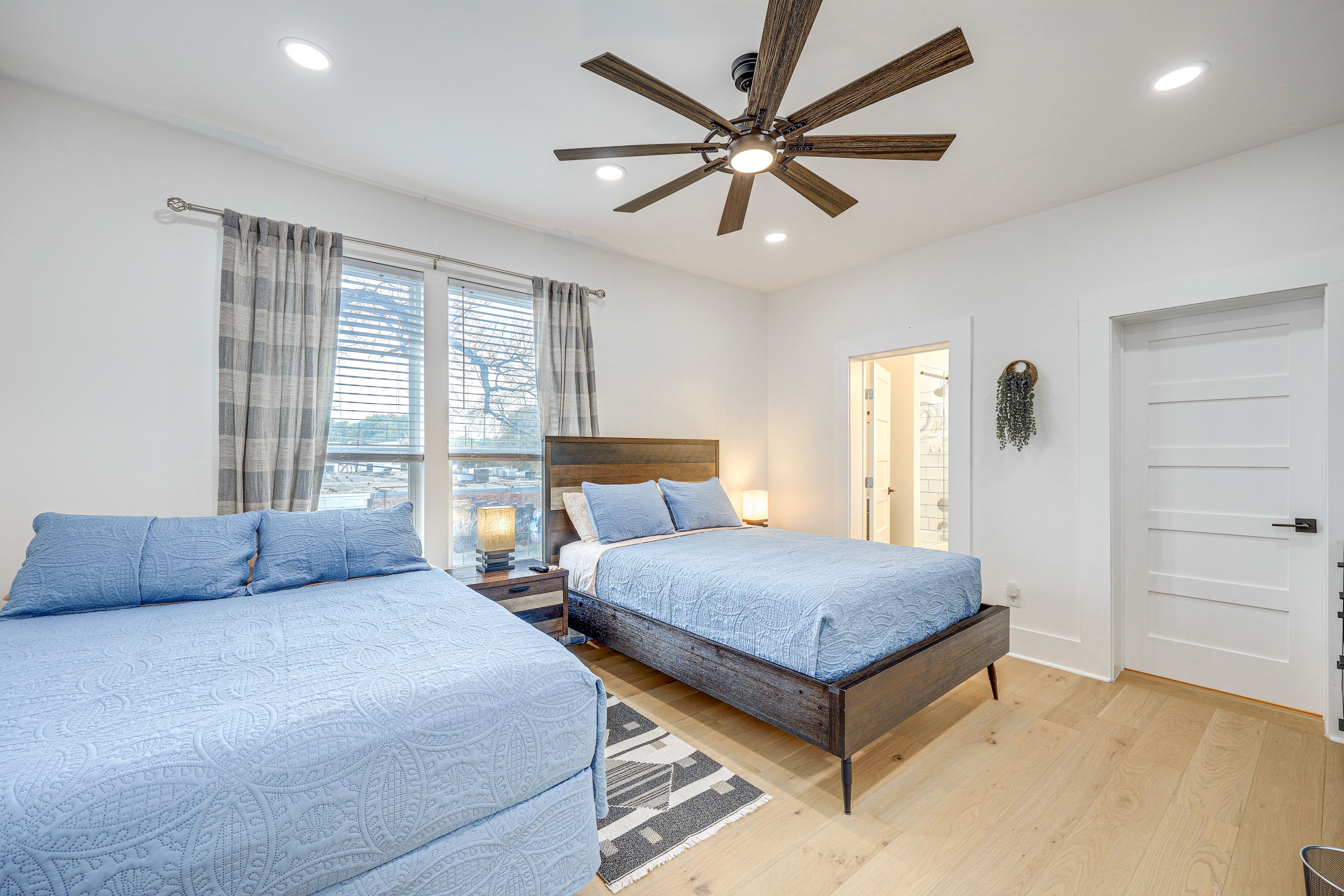 Bedroom 2 | 2nd Floor | 2 Queen Beds