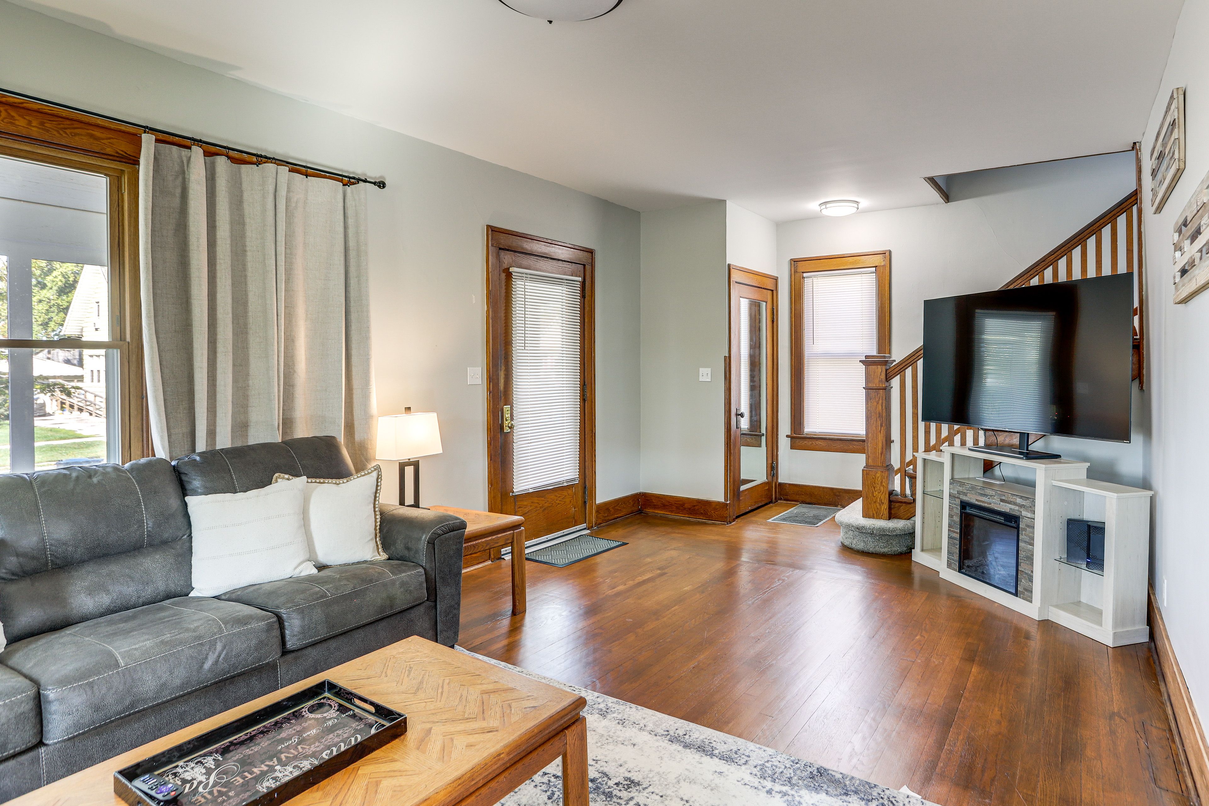 Living Room | 1st Floor | Sleeper Sofa