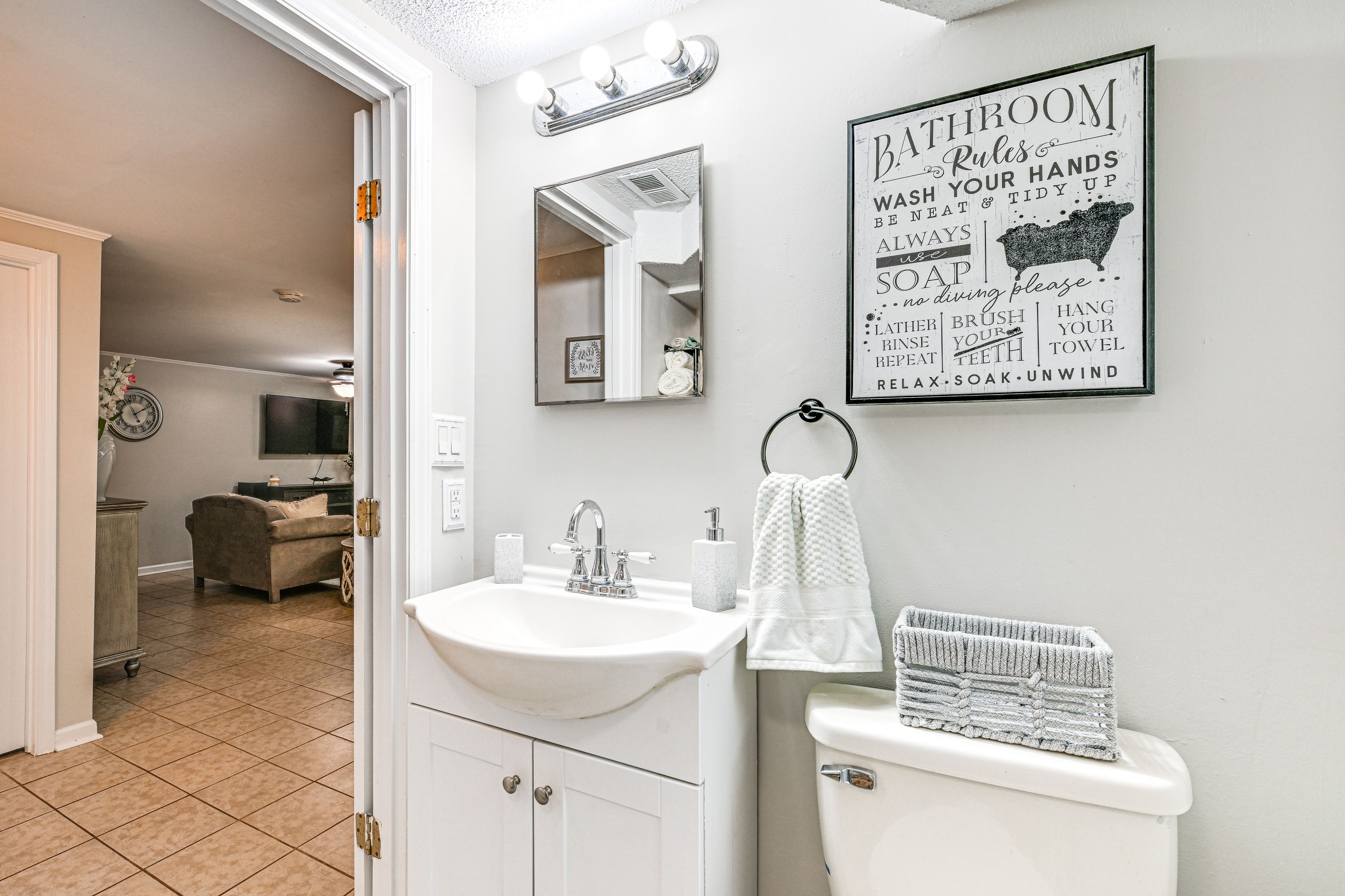 Bathroom | Towels Provided