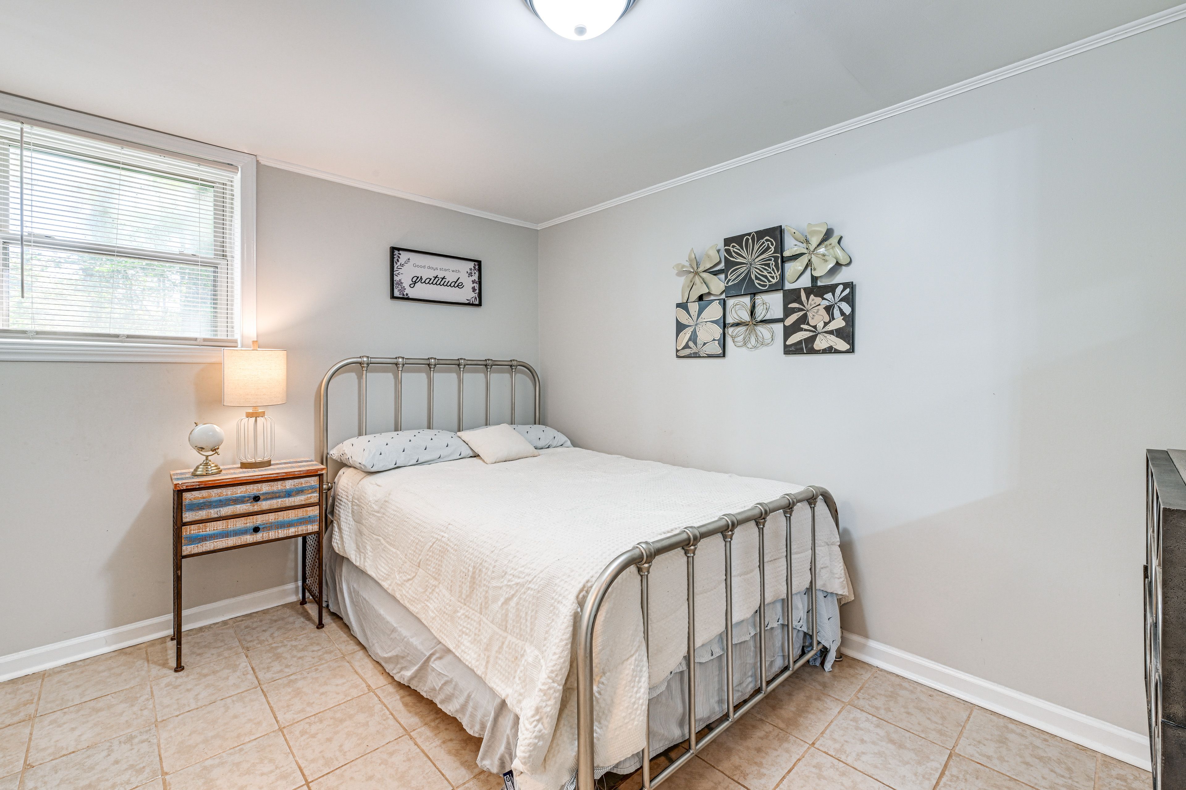 Bedroom 2 | Full Bed