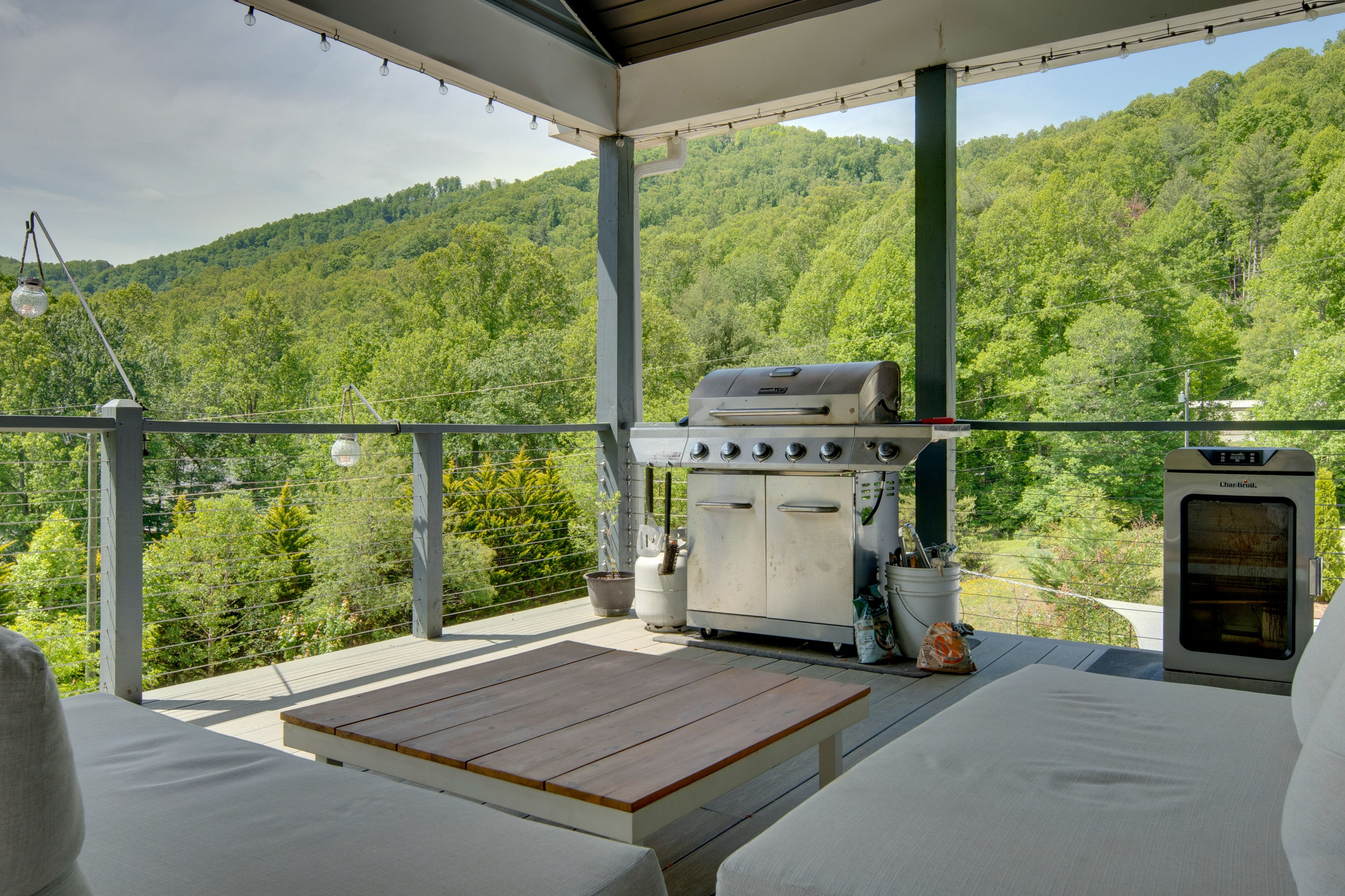Asheville Vacation Rental | 3BR | 2BA | 2 Steps Required | 1,733 Sq Ft