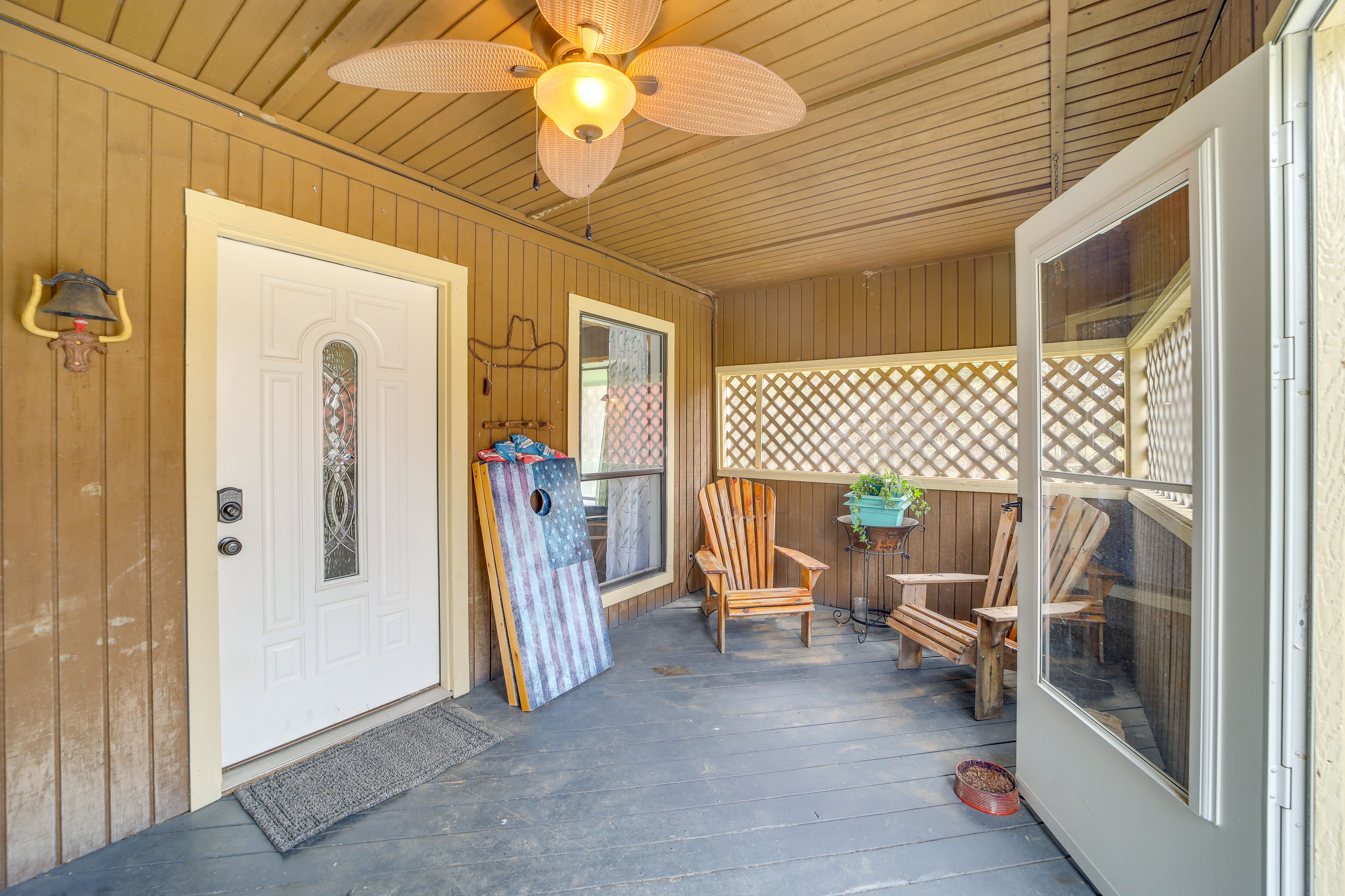 Covered Porch