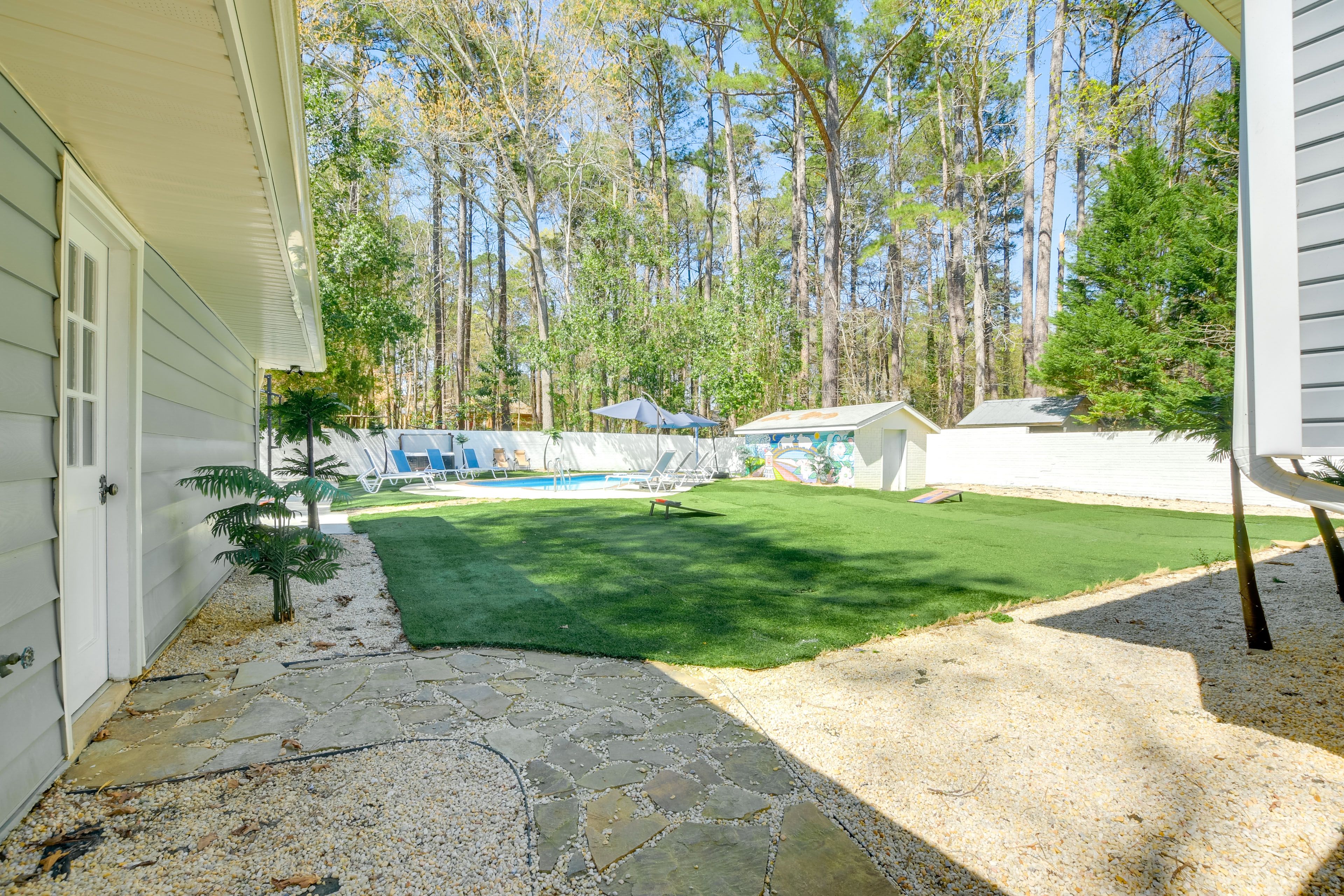 Fenced Yard | Pool (Unheated) | Hot Tub | Basketball/Pickleball Court