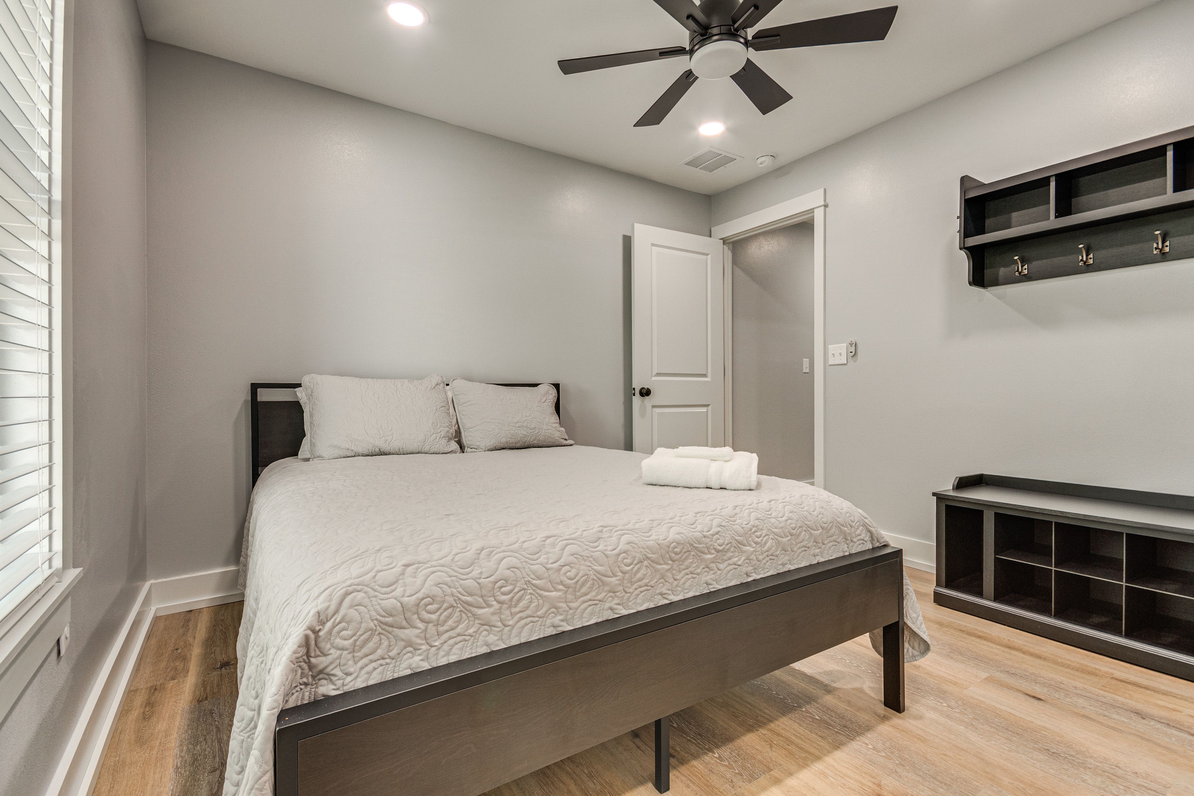 Bedroom 3 | Queen Bed | 2nd Floor