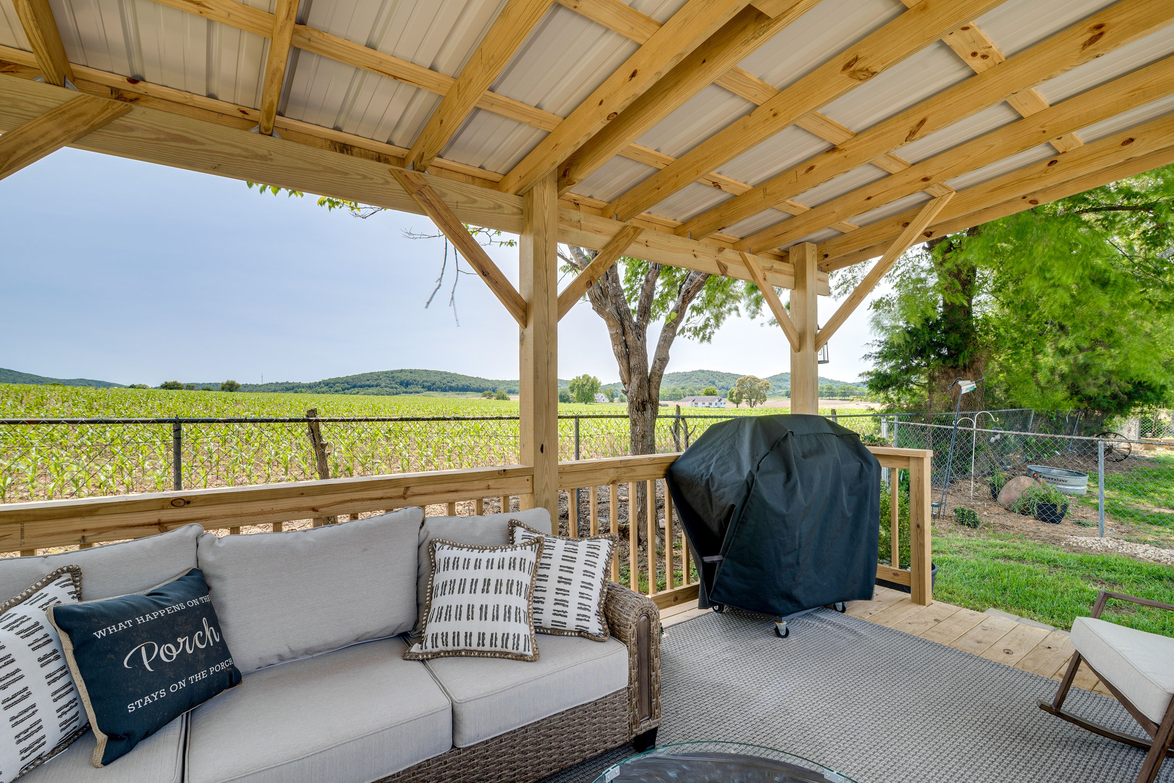 Gazebo | Gas Fire Pit | Gas Grill