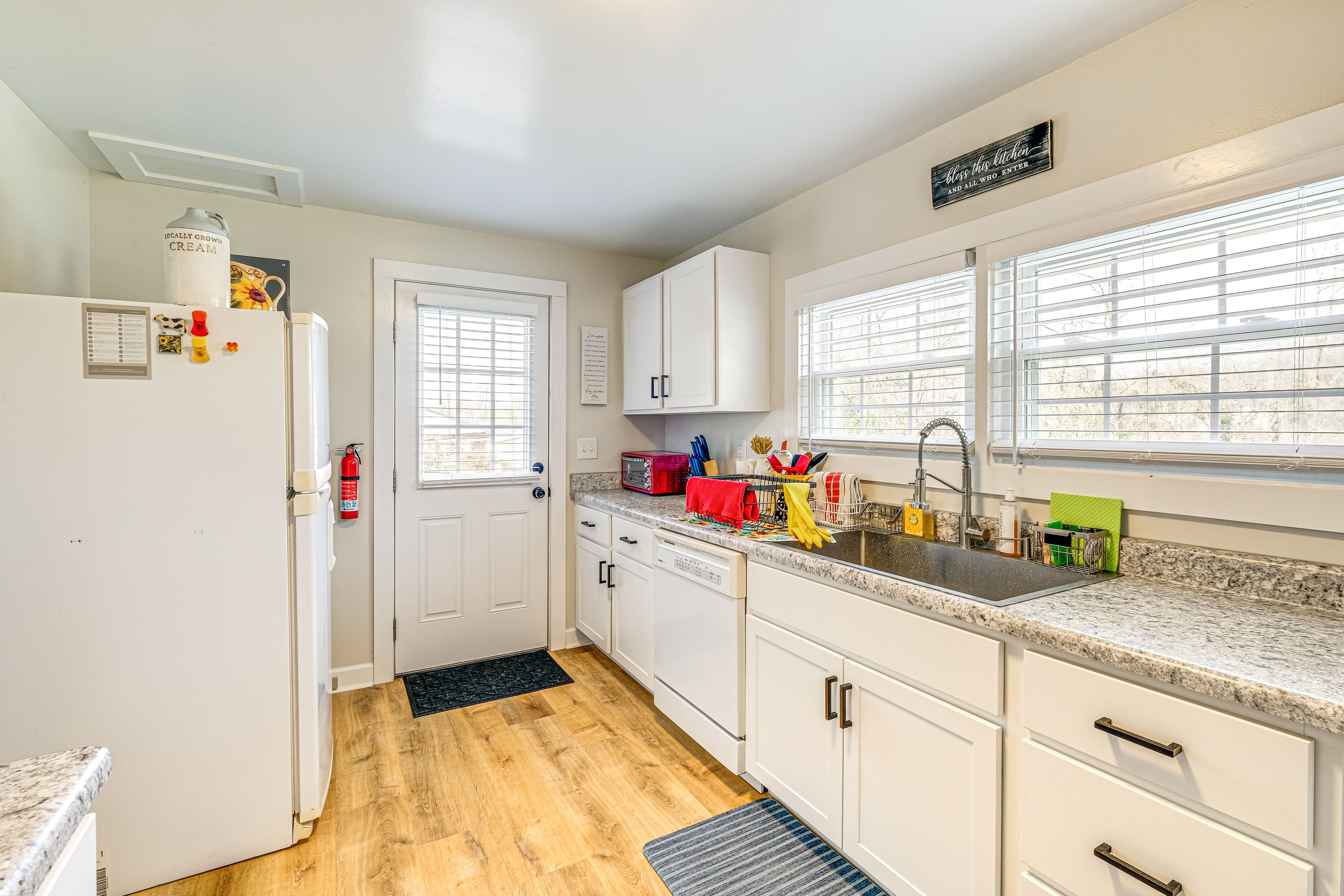 Studio | Kitchen | 1st Floor | Drip & Keurig Coffee Makers