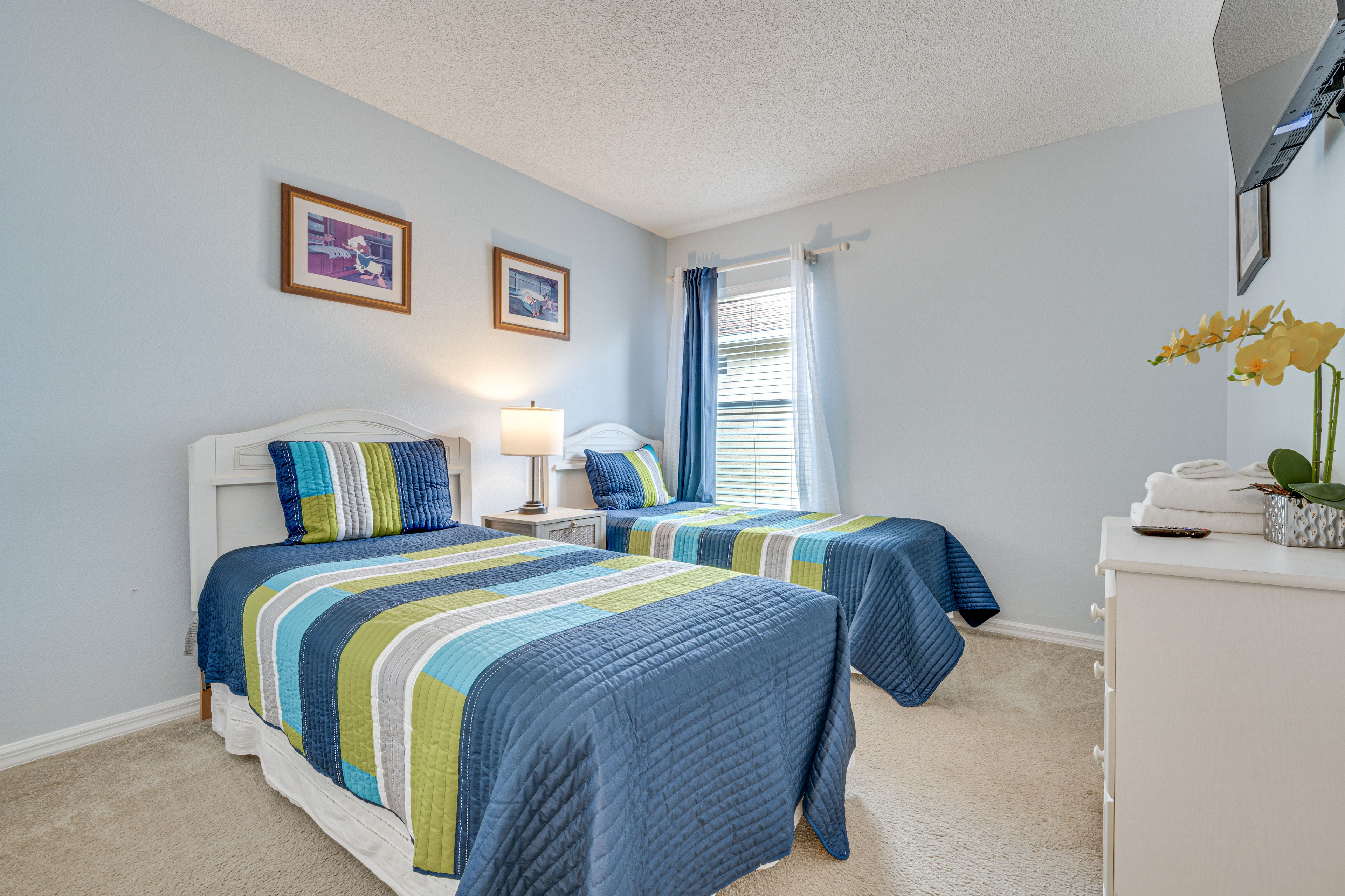 Bedroom 4 | 2 Twin Beds