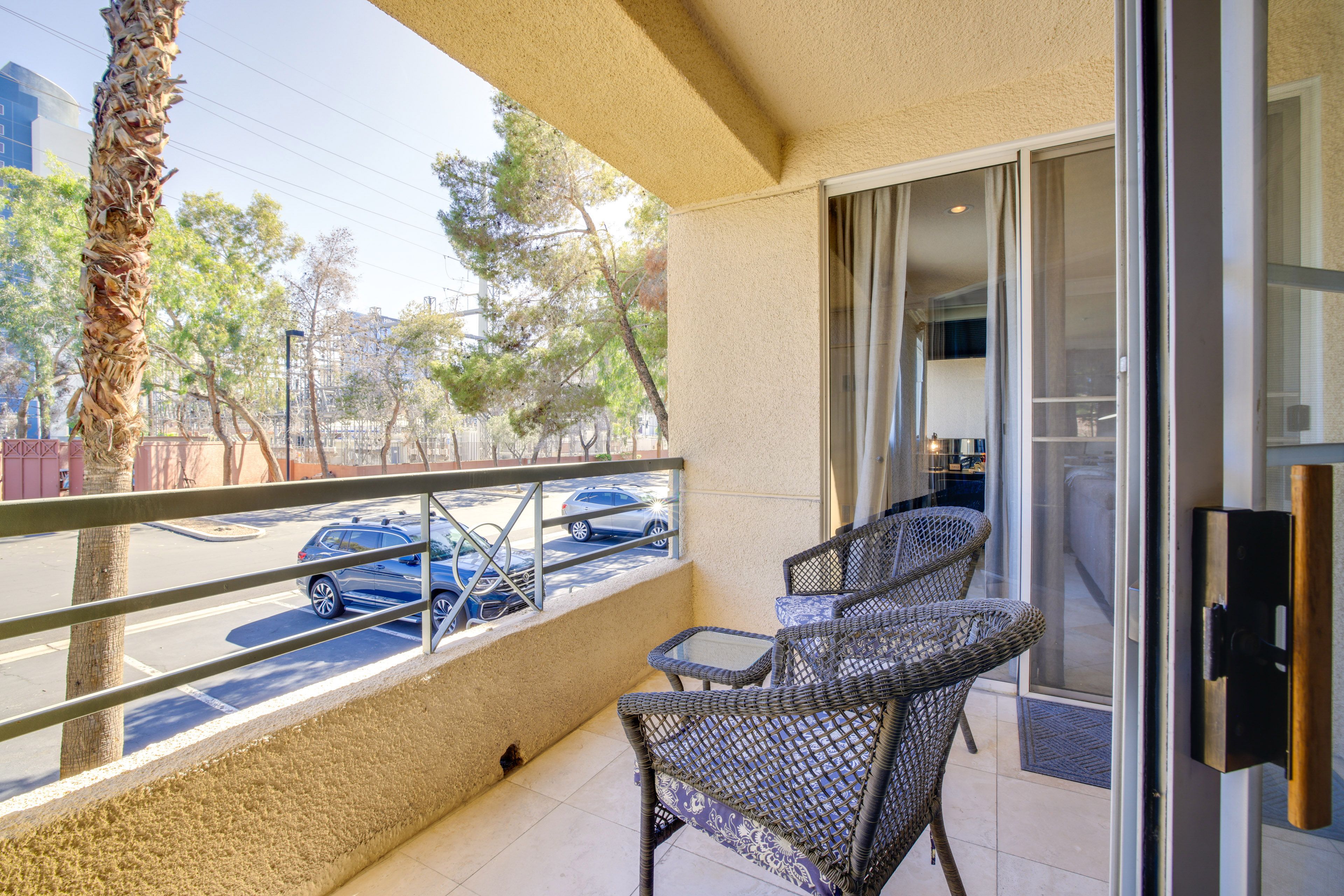 Covered Patio w/ Seating