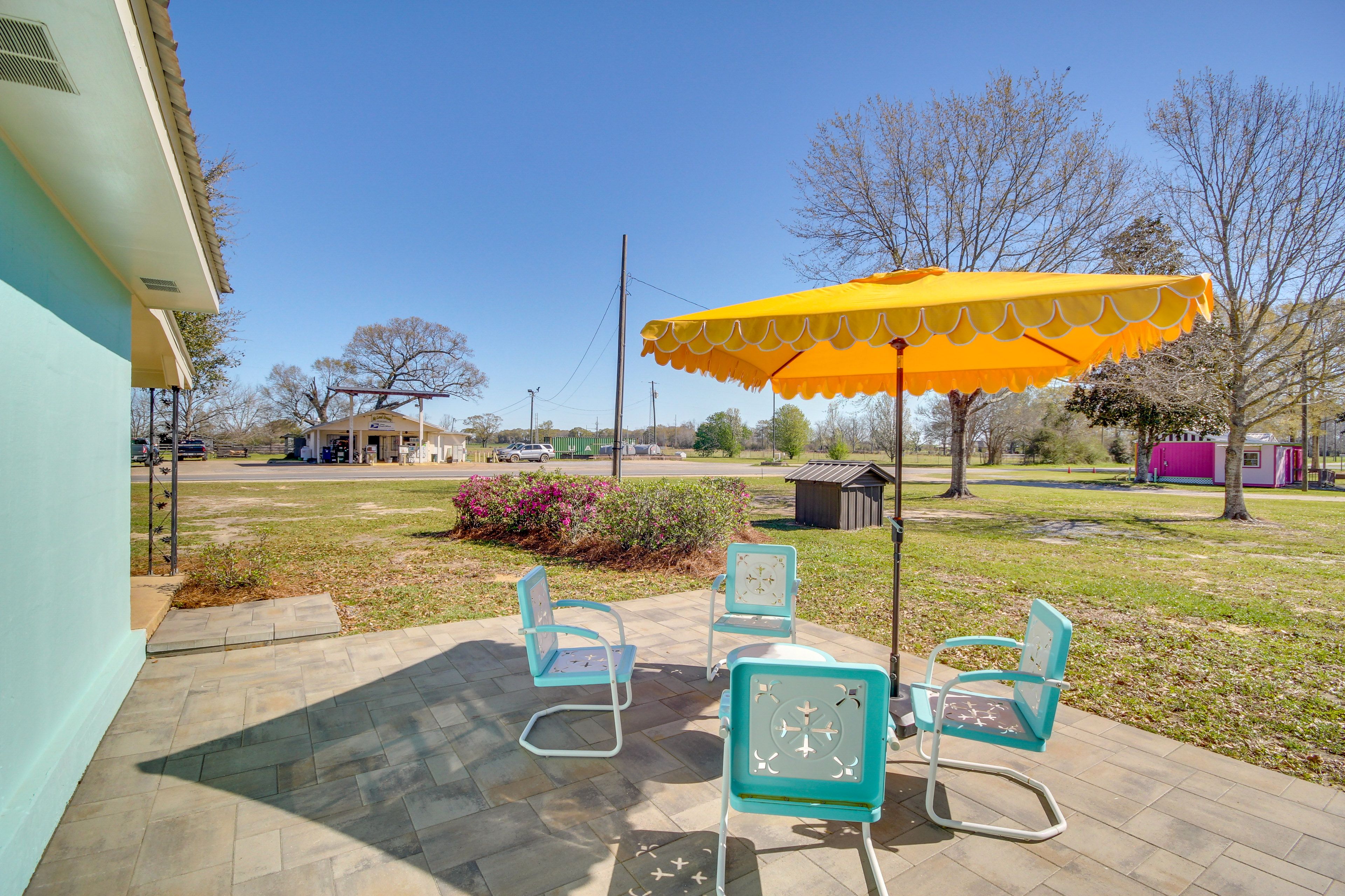 Furnished Patio | Yard