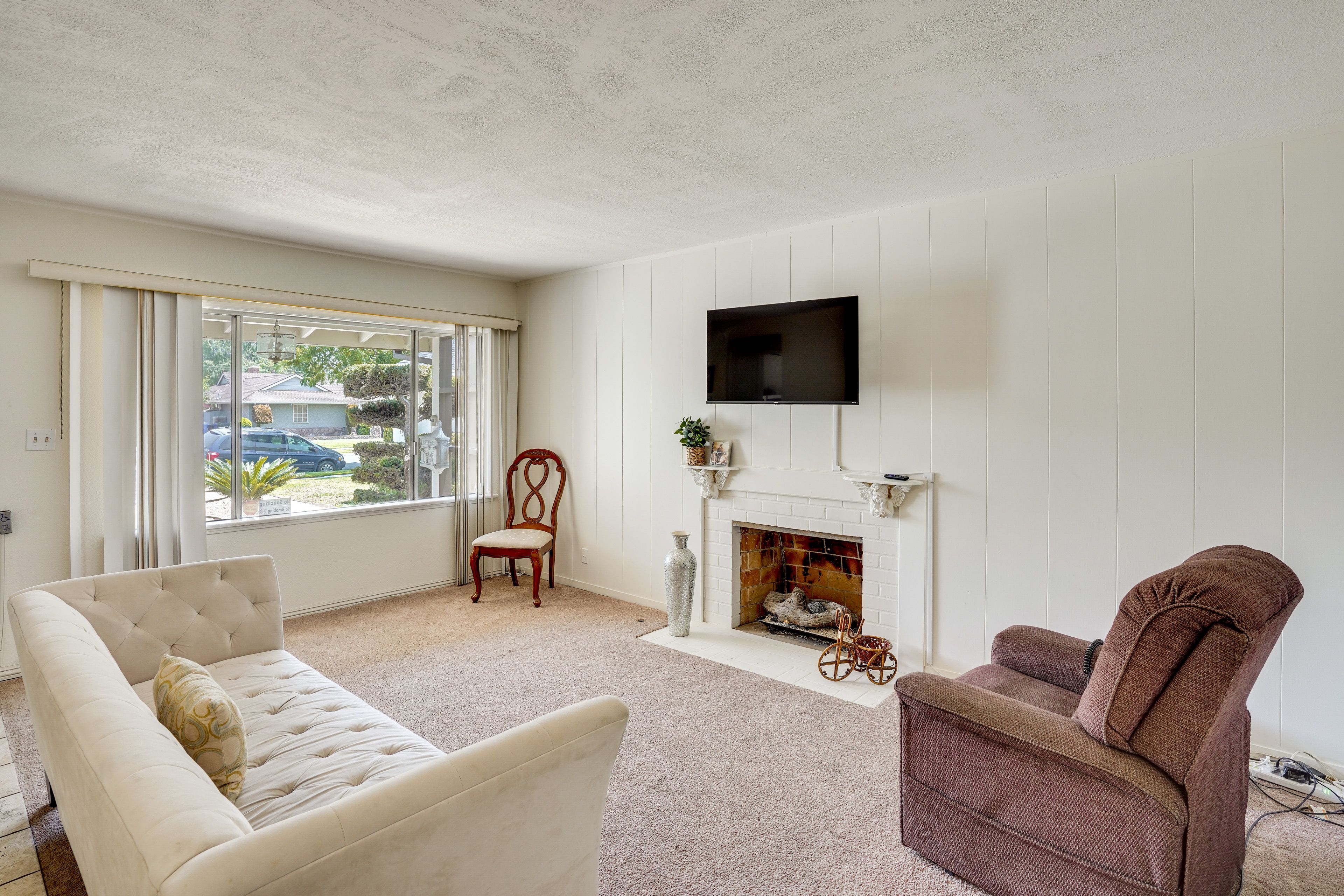 Living Room | Smart TV | Single-Story Home