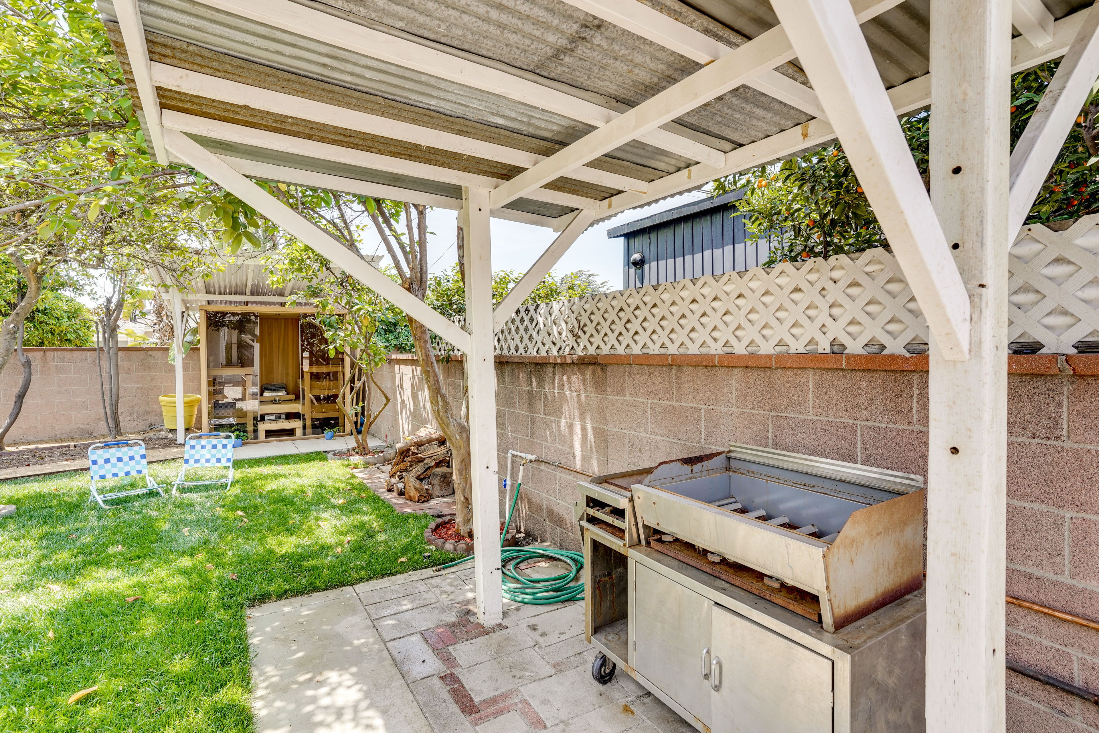Backyard | Private Sauna | Fire Pit