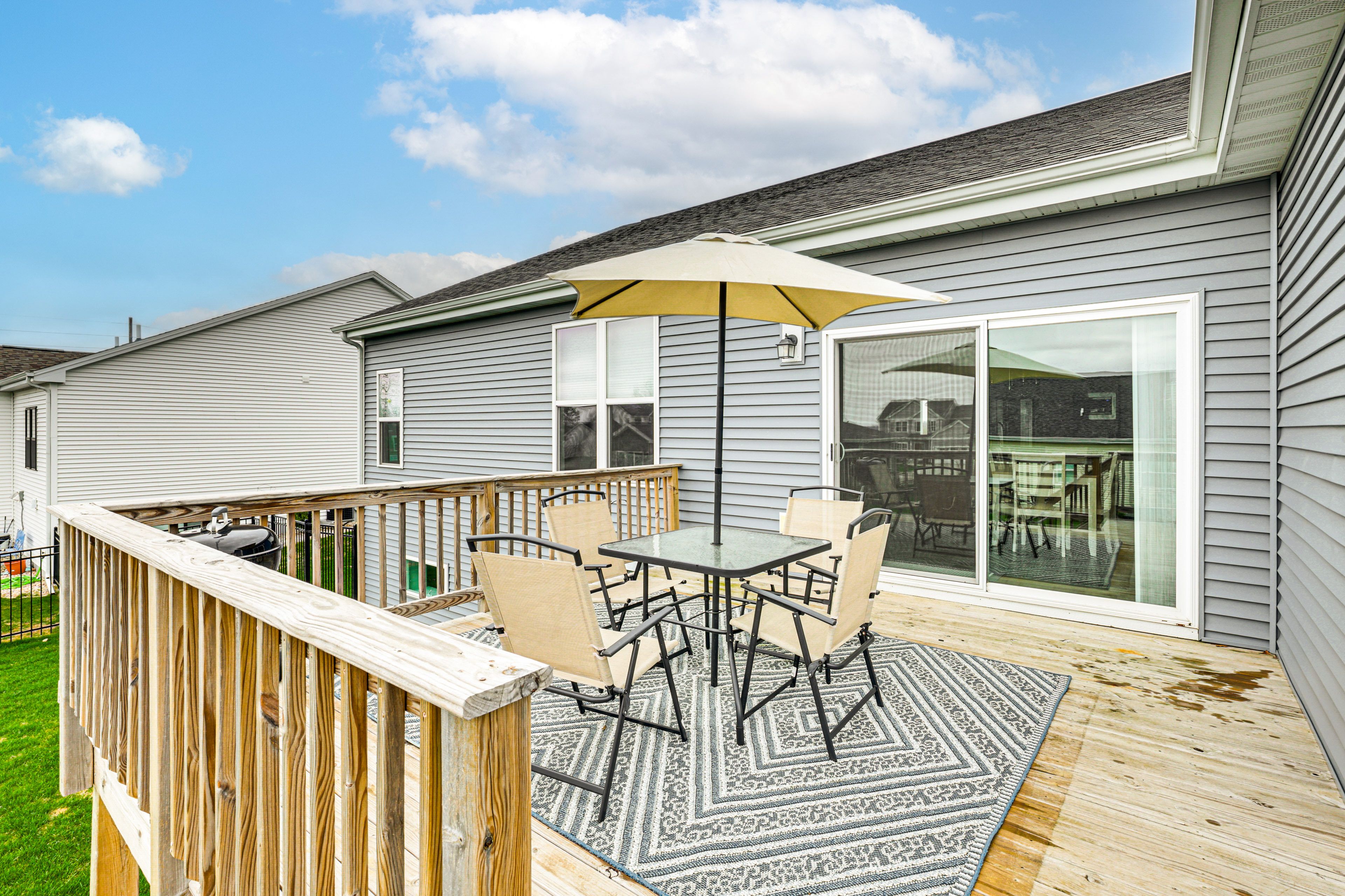 Deck | Charcoal Grill | Outdoor Dining Area