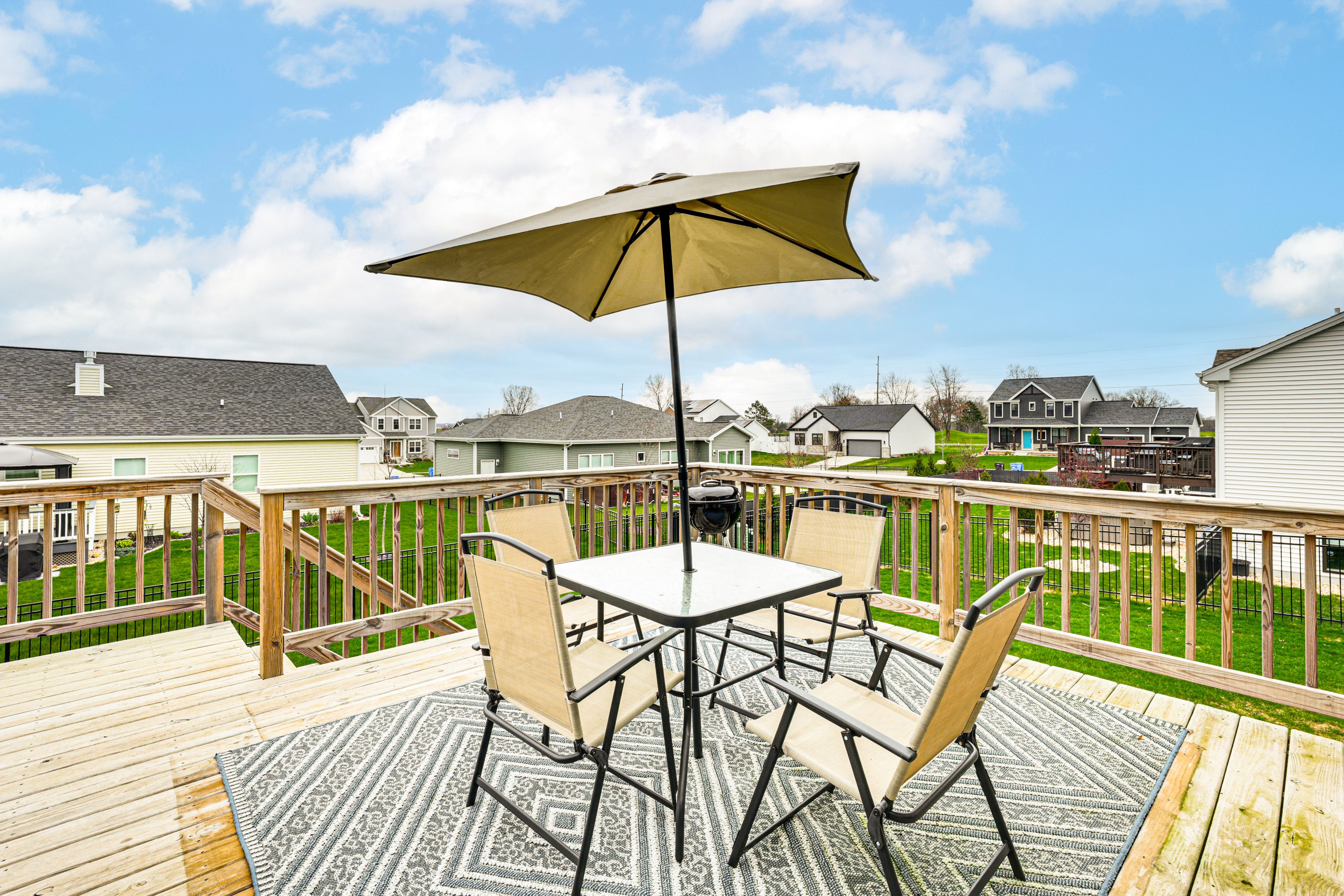 Deck | Charcoal Grill | Outdoor Dining Area | Fenced Backyard