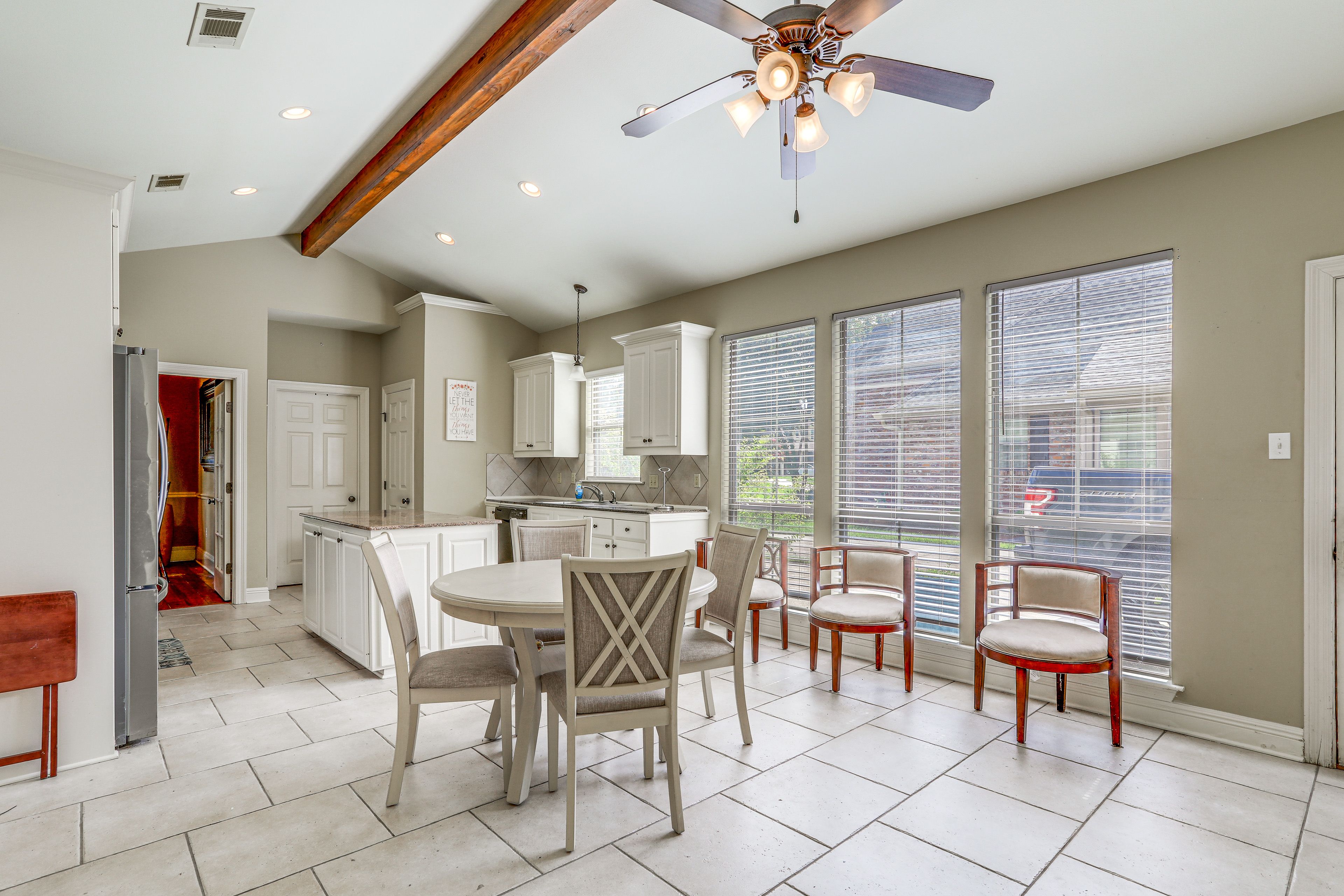 Kitchen | Trash Bags/Paper Towels