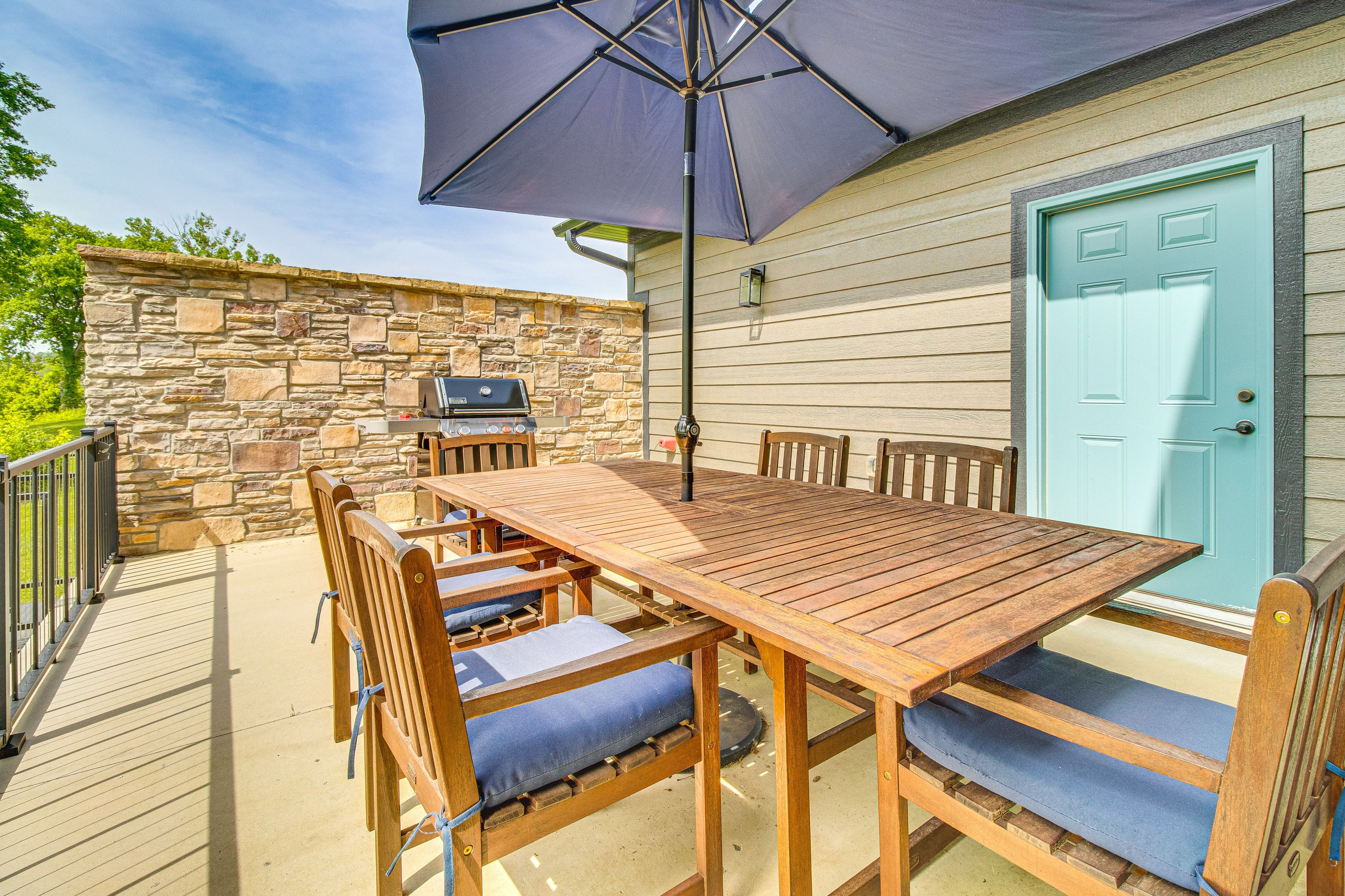 Deck | Grill