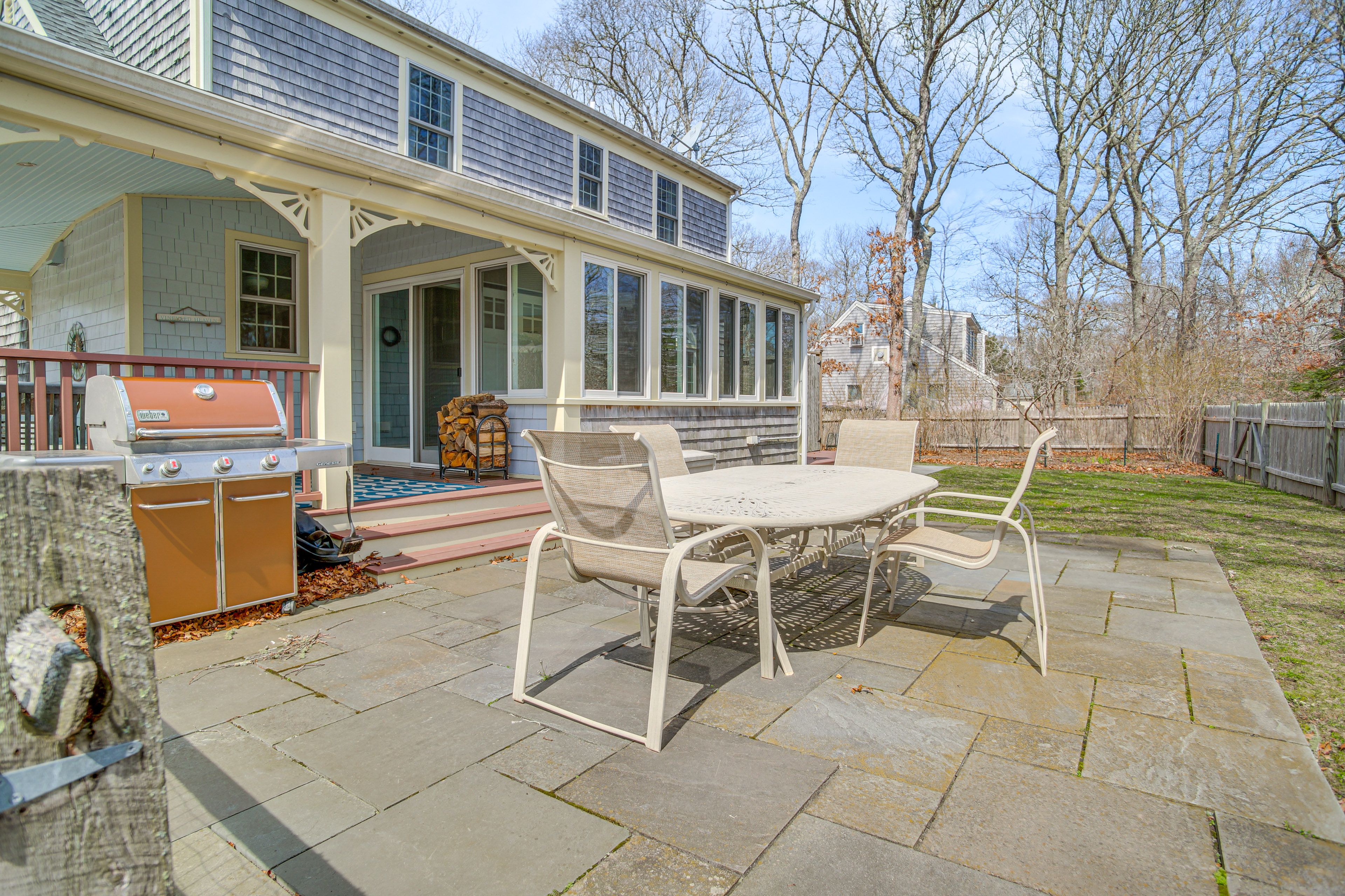 Patio | Gas Grill | Dining Area