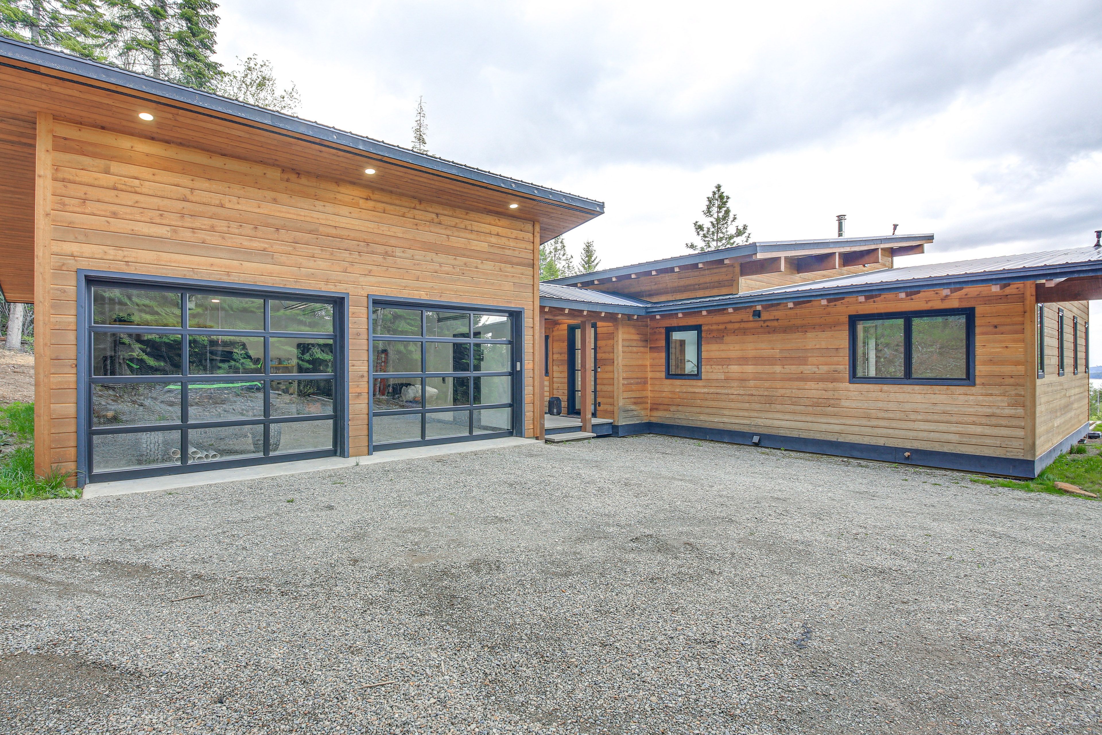 Parking | Heated Garage (1 Vehicle) | Gravel Driveway (2 Vehicles)