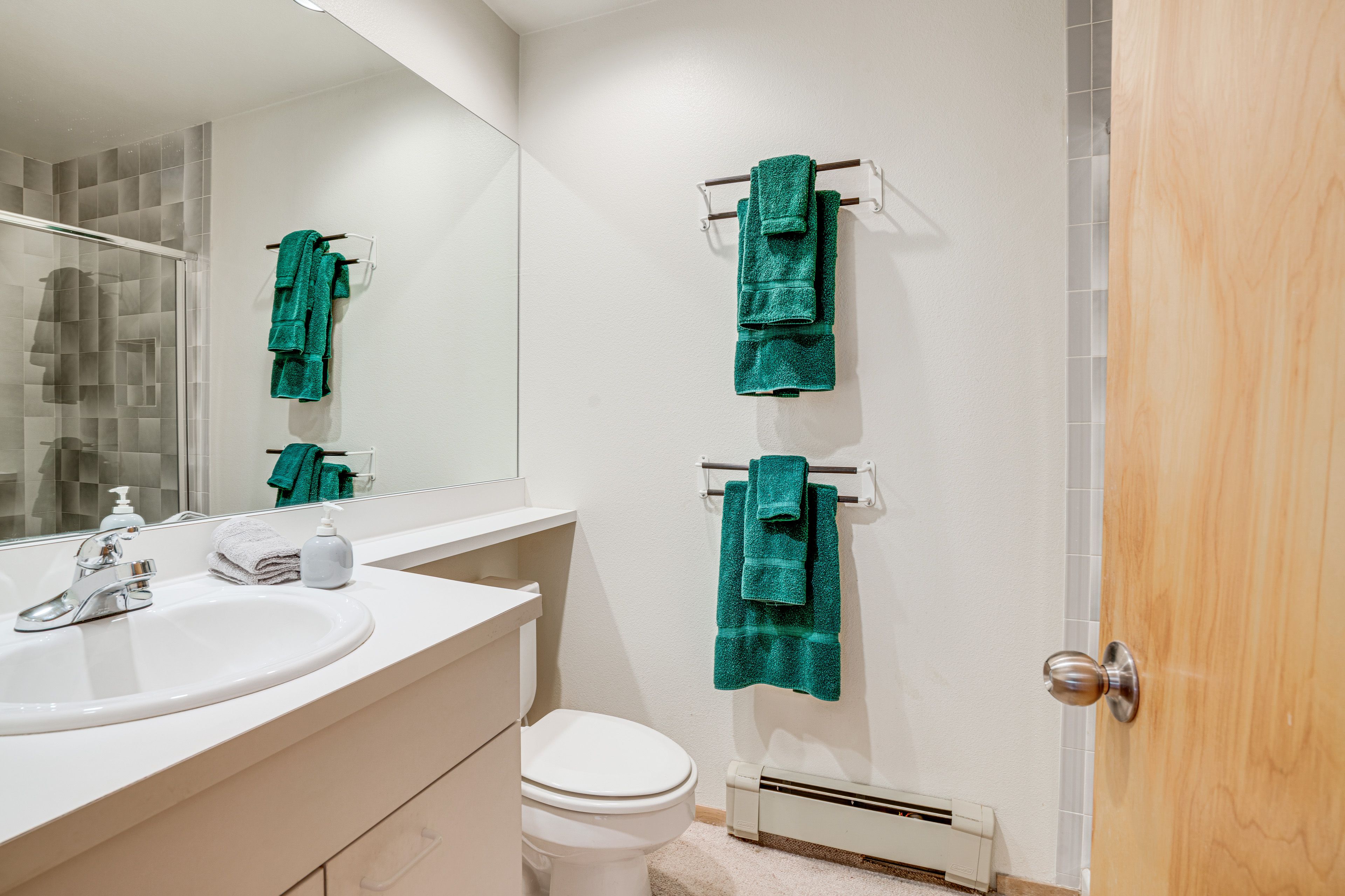 Bathroom | Towels Provided | 1st Floor