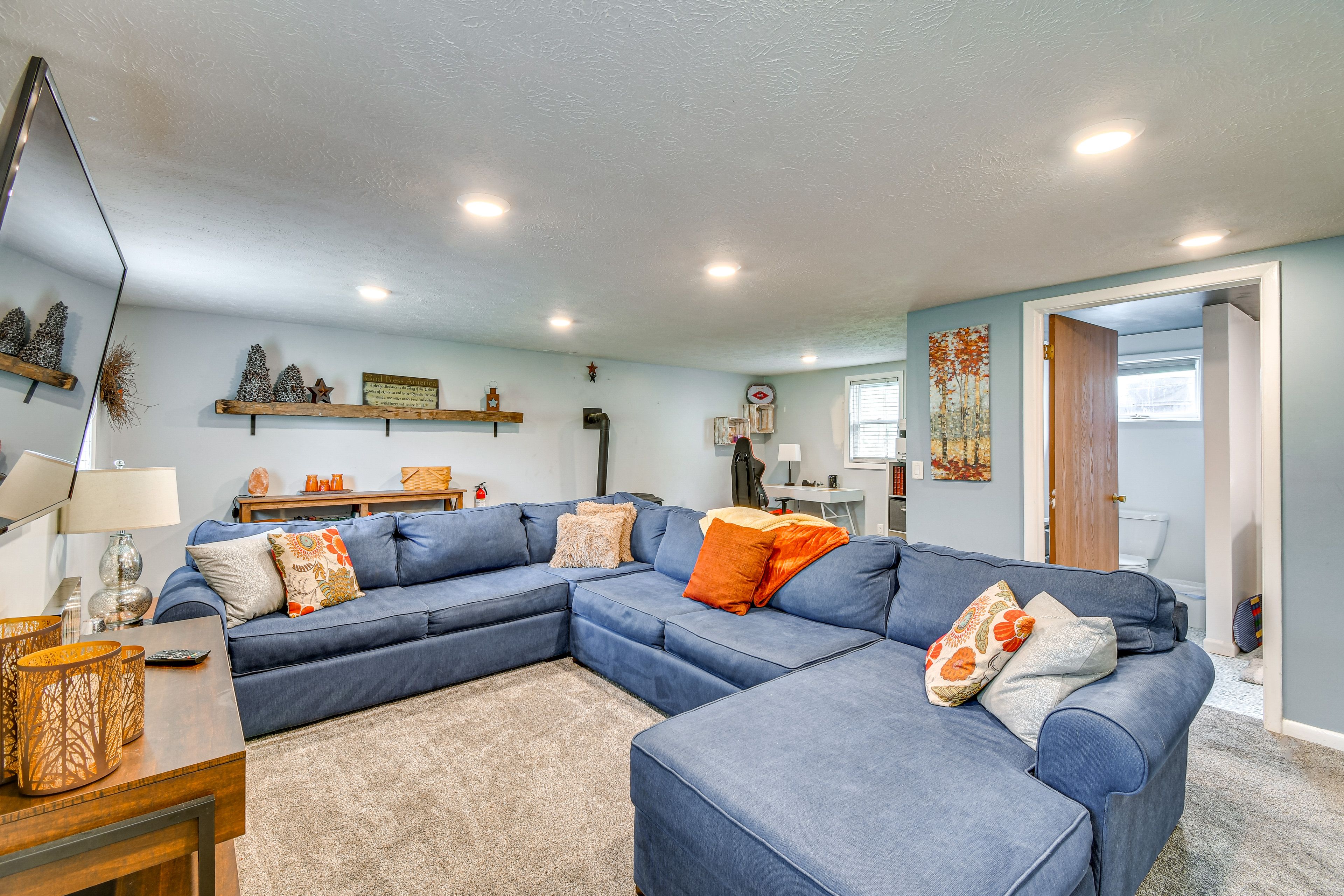 Holley Vacation Rental | 3BR | 1.5BA | Stairs Required | 1,700 Sq Ft
