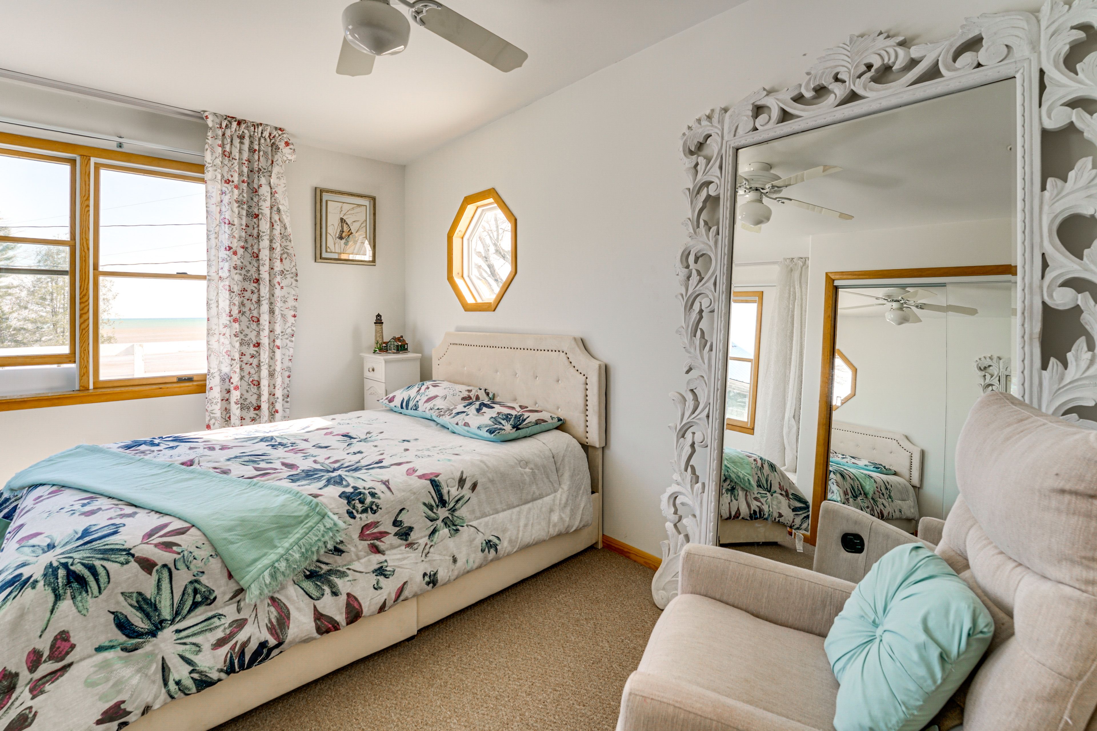 Bedroom 5 | 2nd Floor | Queen Bed
