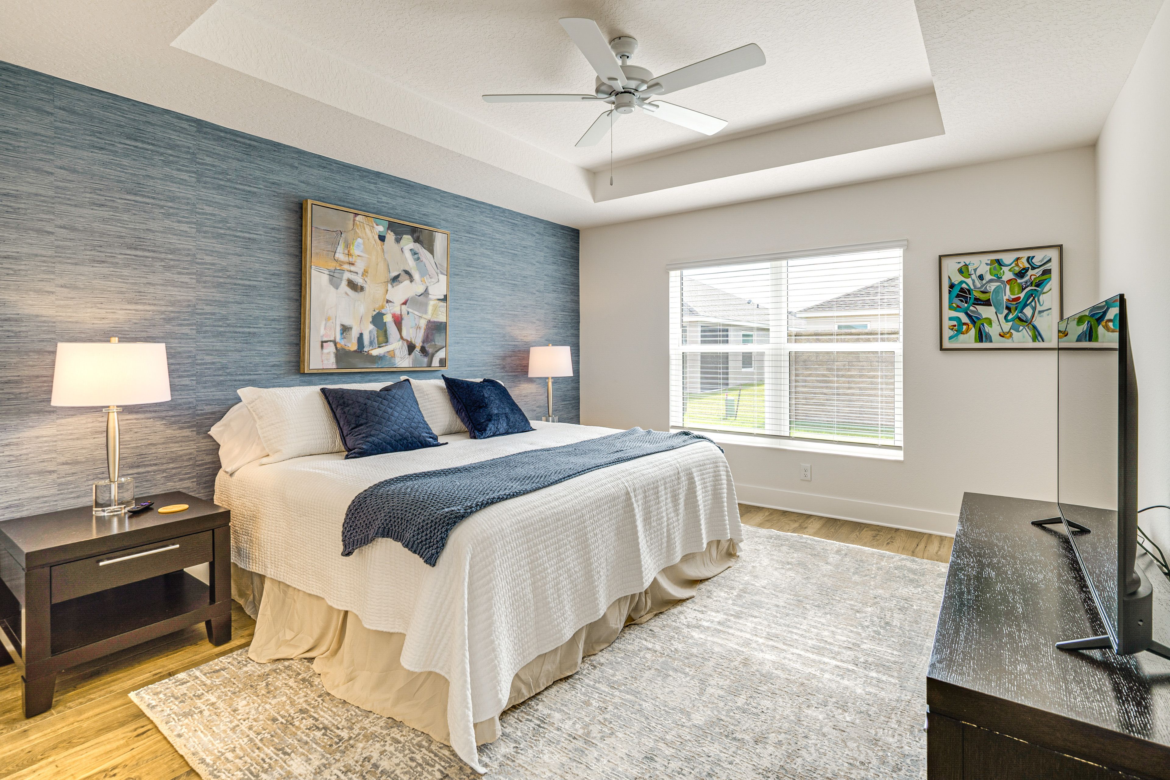 Bedroom 1 | King Bed | Smart TV