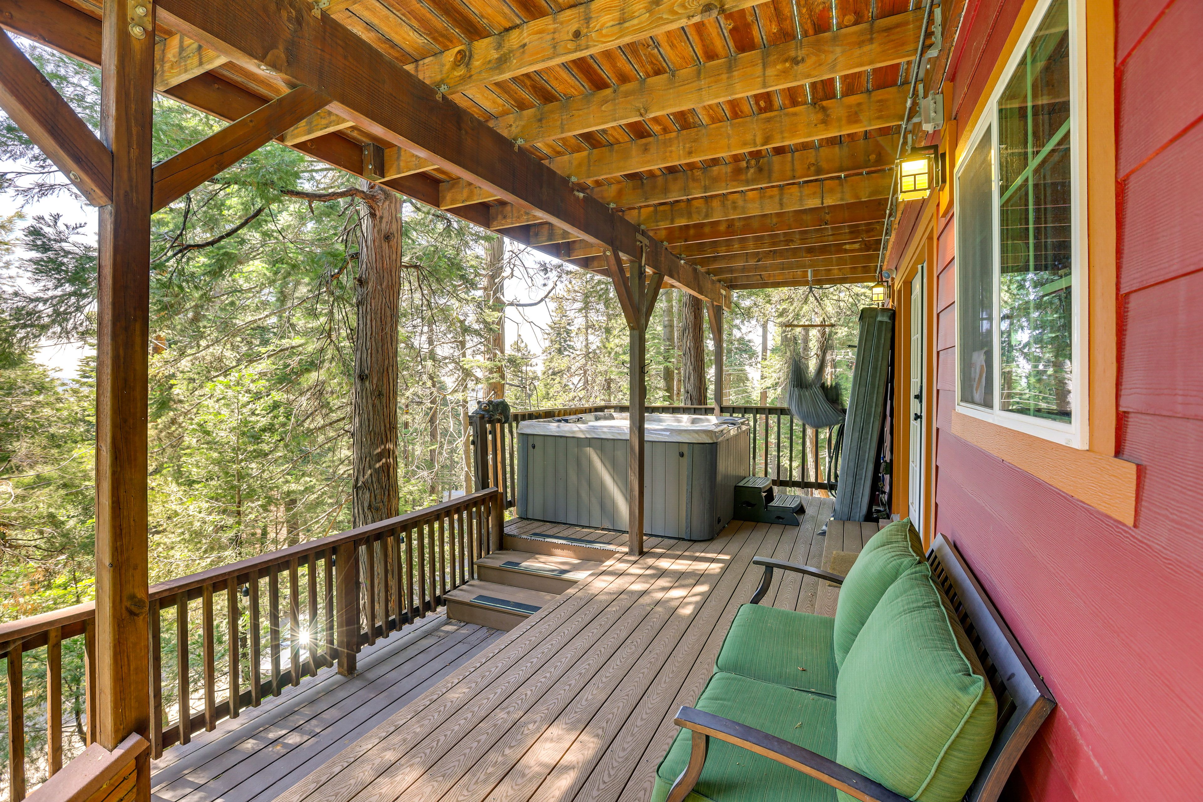 Lower Deck | Private Hot Tub