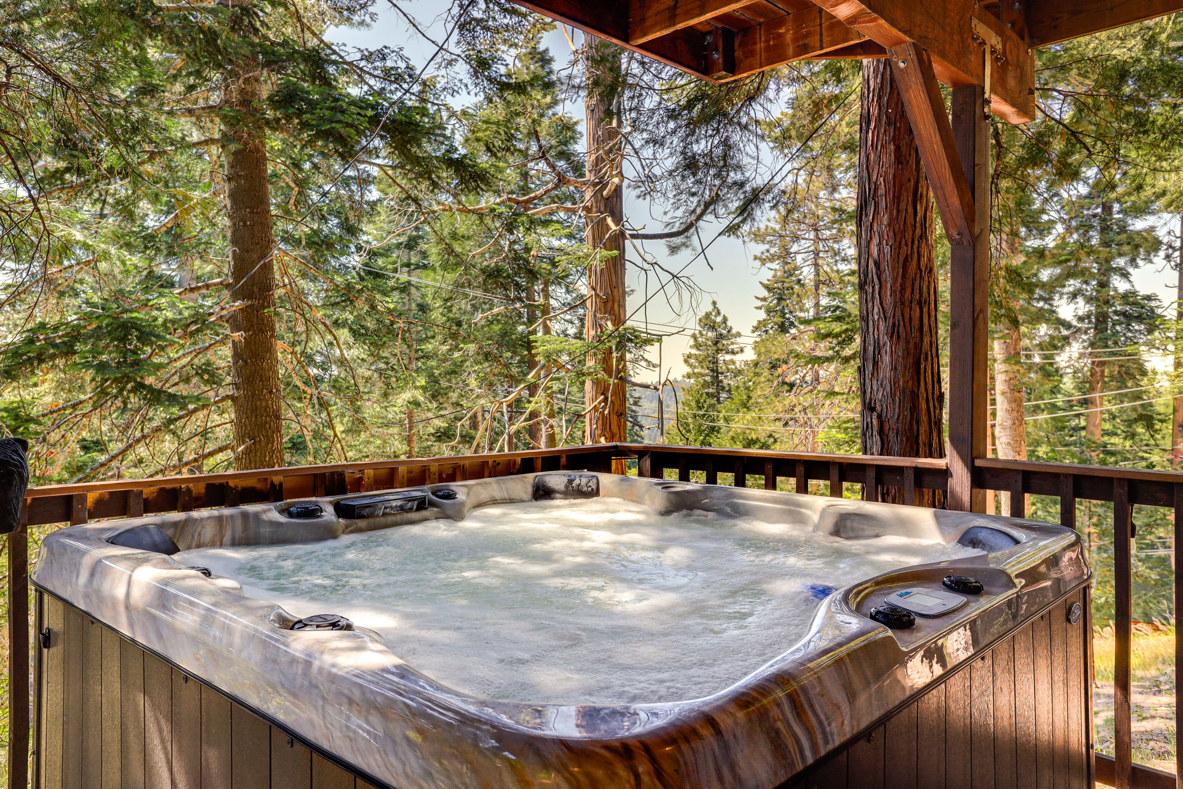 Lake Arrowhead Vacation Rental | 4BR | 3BA | Stairs Required | 1,608 Sq Ft