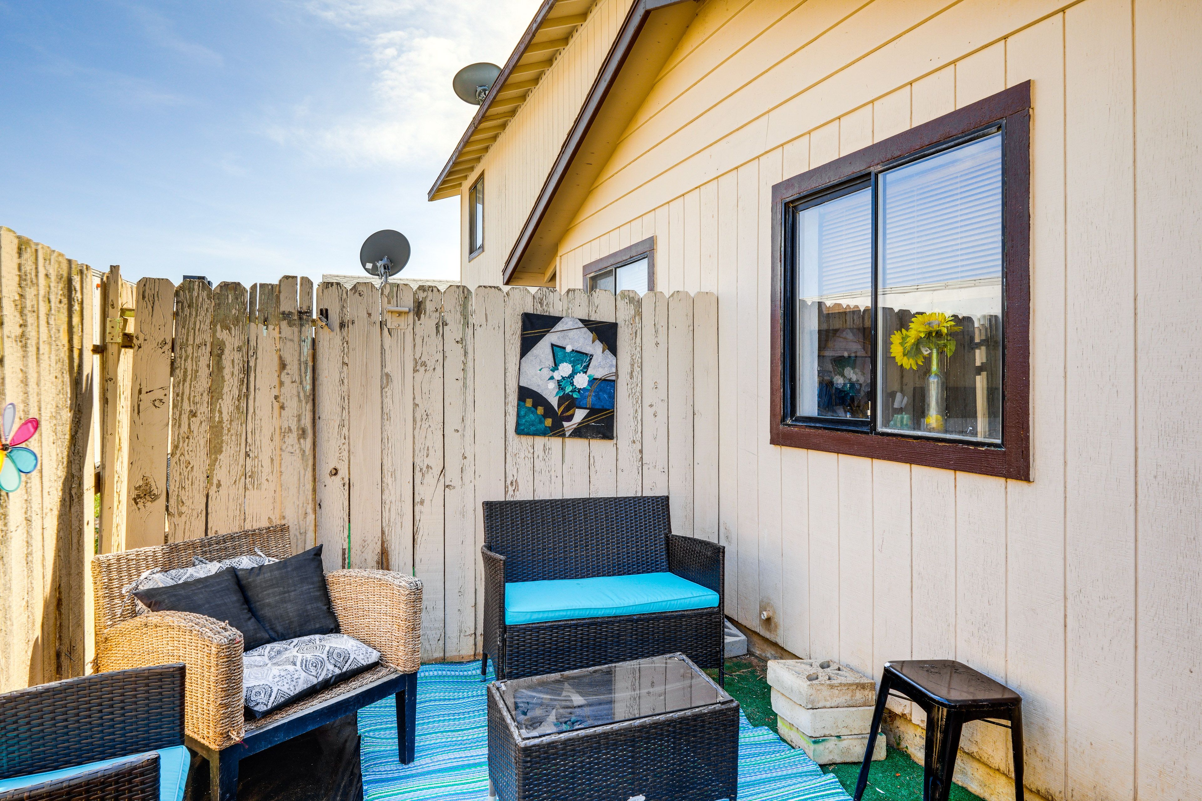 Private Patio | Charcoal Grill (Charcoal Provided)