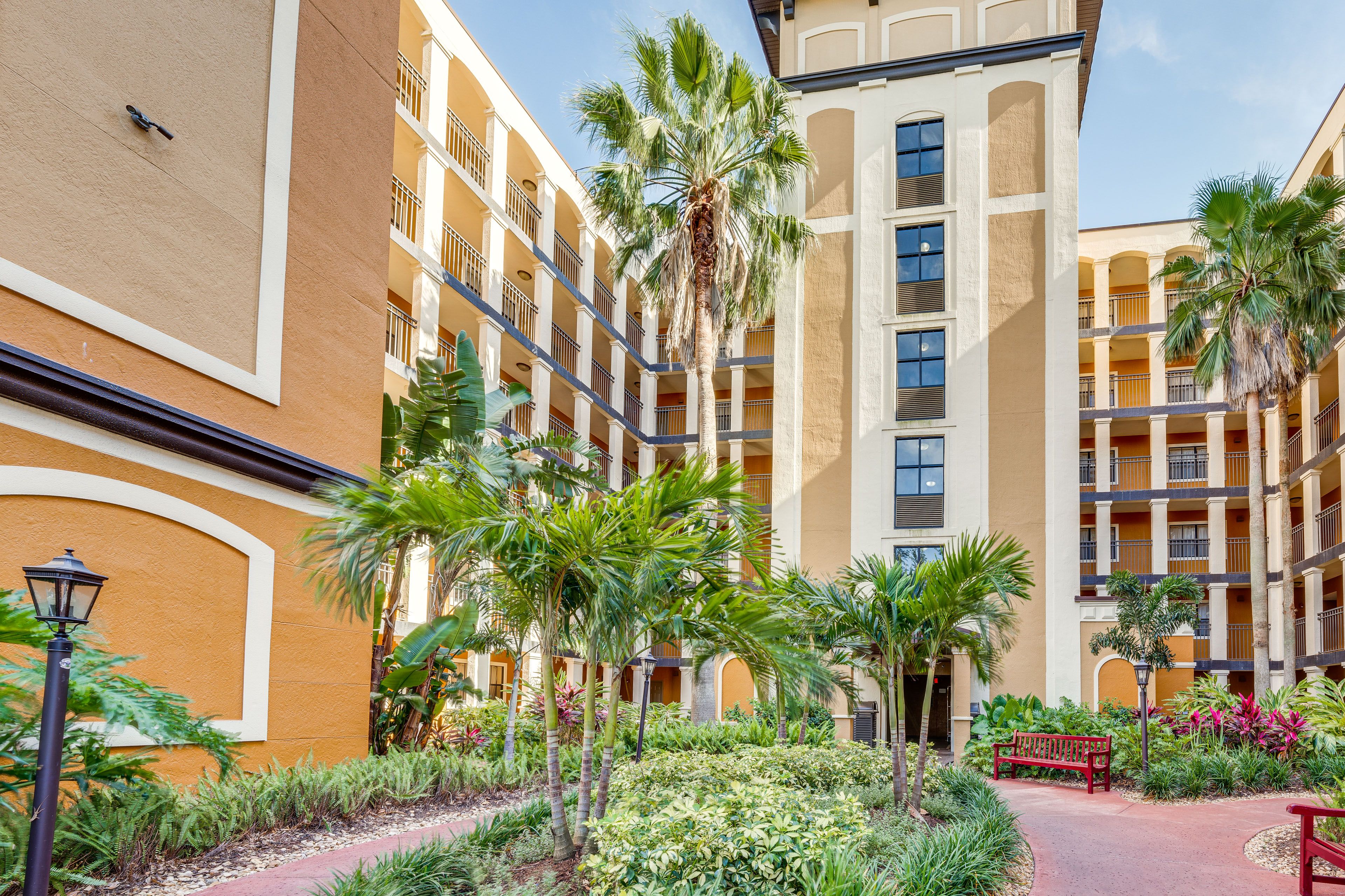 Exterior | Single-Story Unit | 4th-Floor Condo