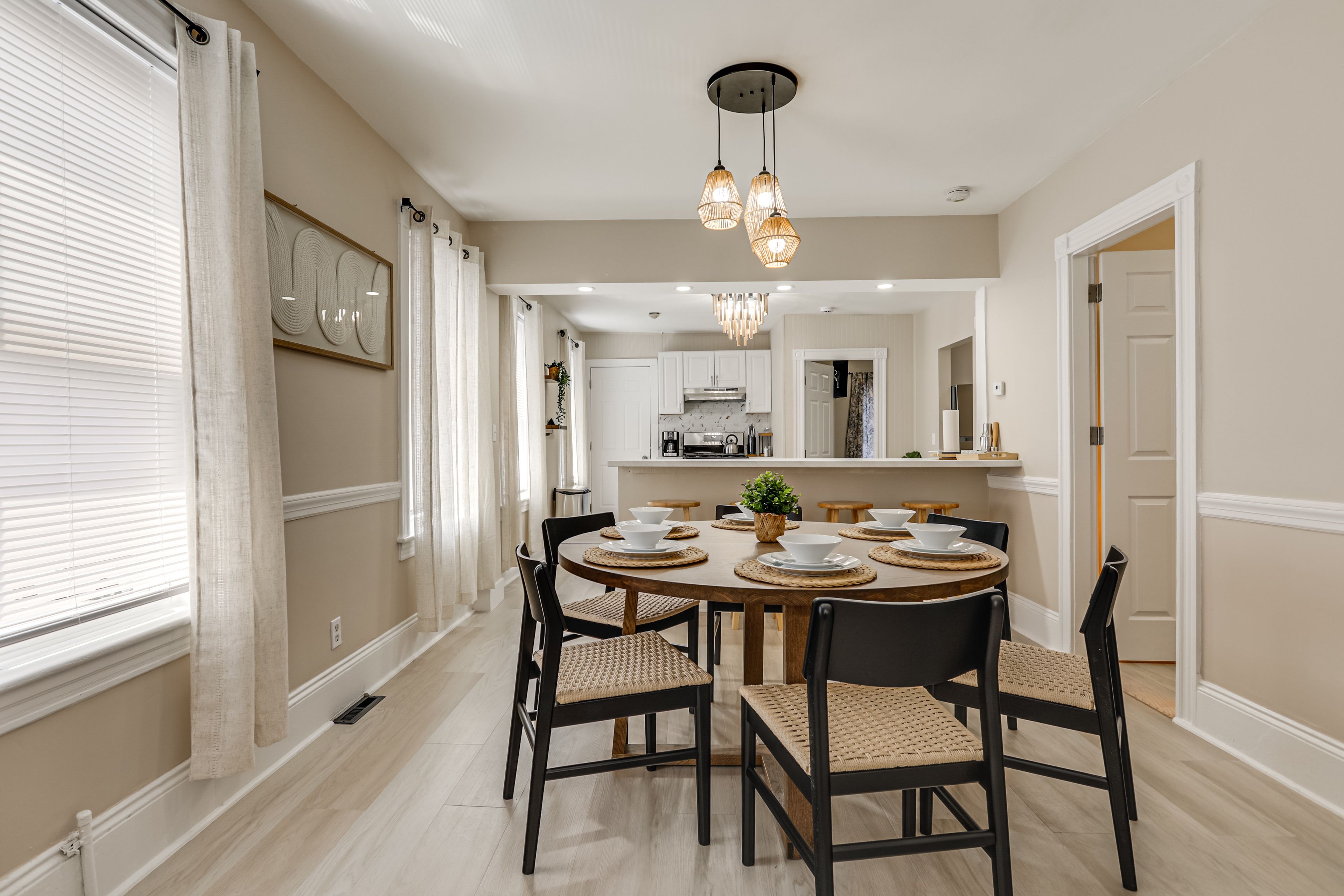 Dining Room | Dining Table