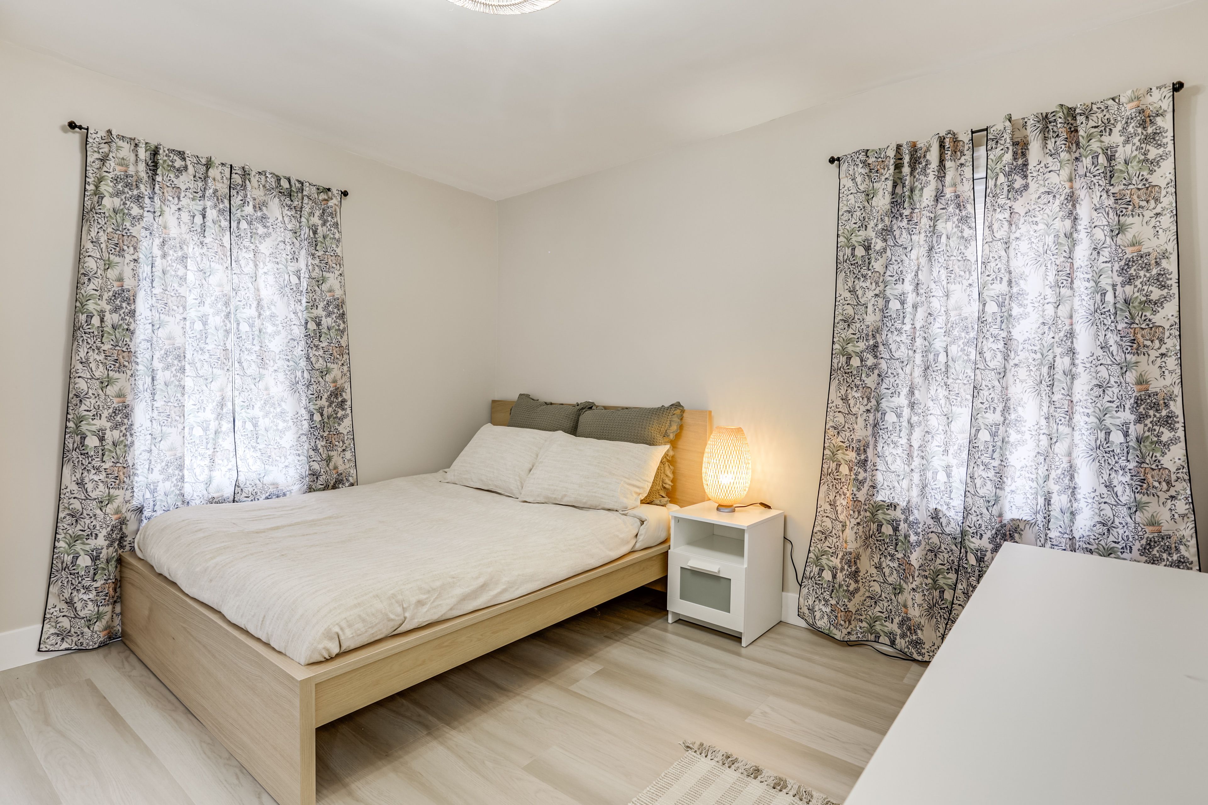 Bedroom 2 | Queen Bed | Linens Provided