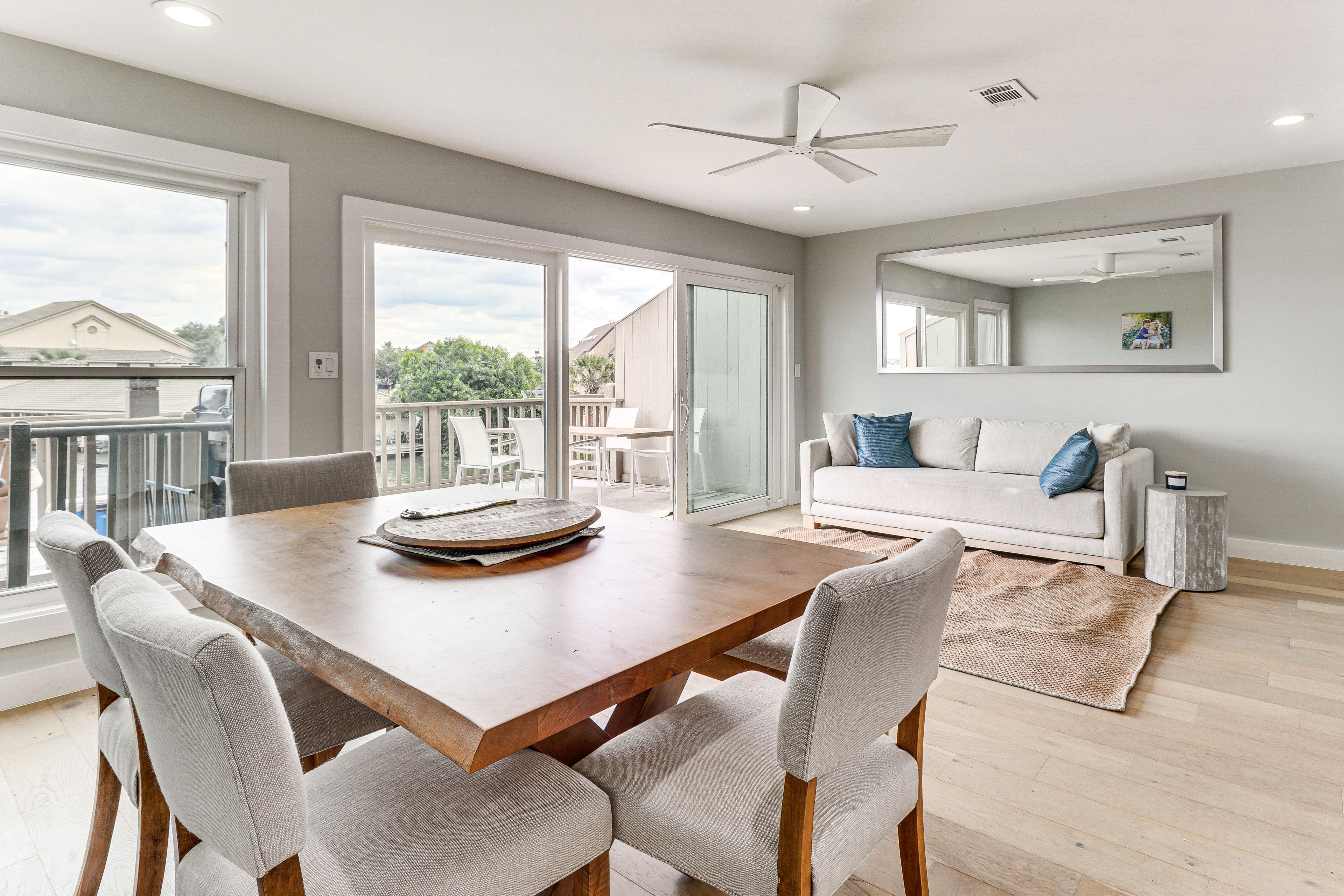 Dining Area | 2nd Floor